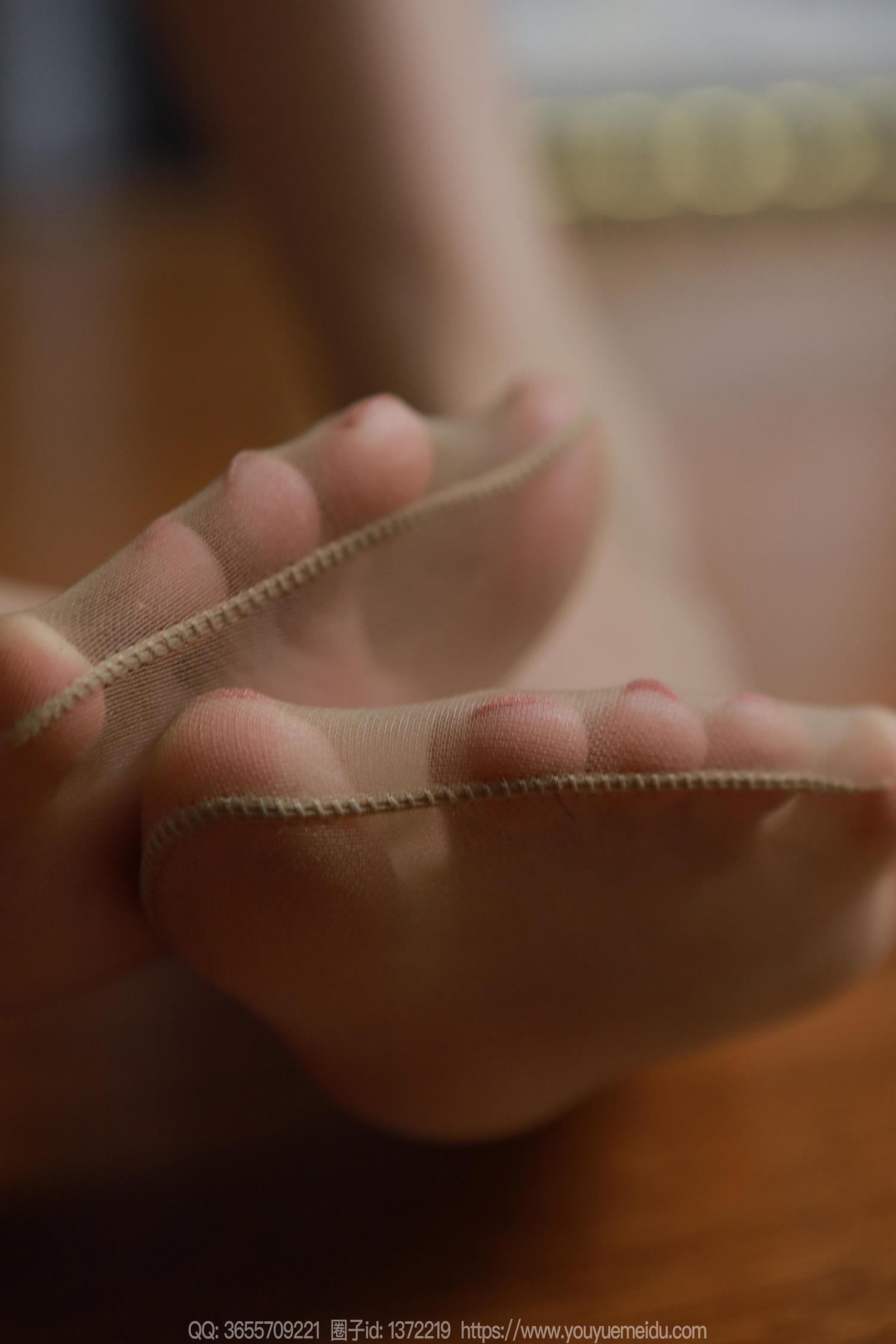 图片[42]-[IESS异思趣向] 2024.08.15 丝享家1820：团团《长腿档案员（下）》[89P] – 速更版-美库