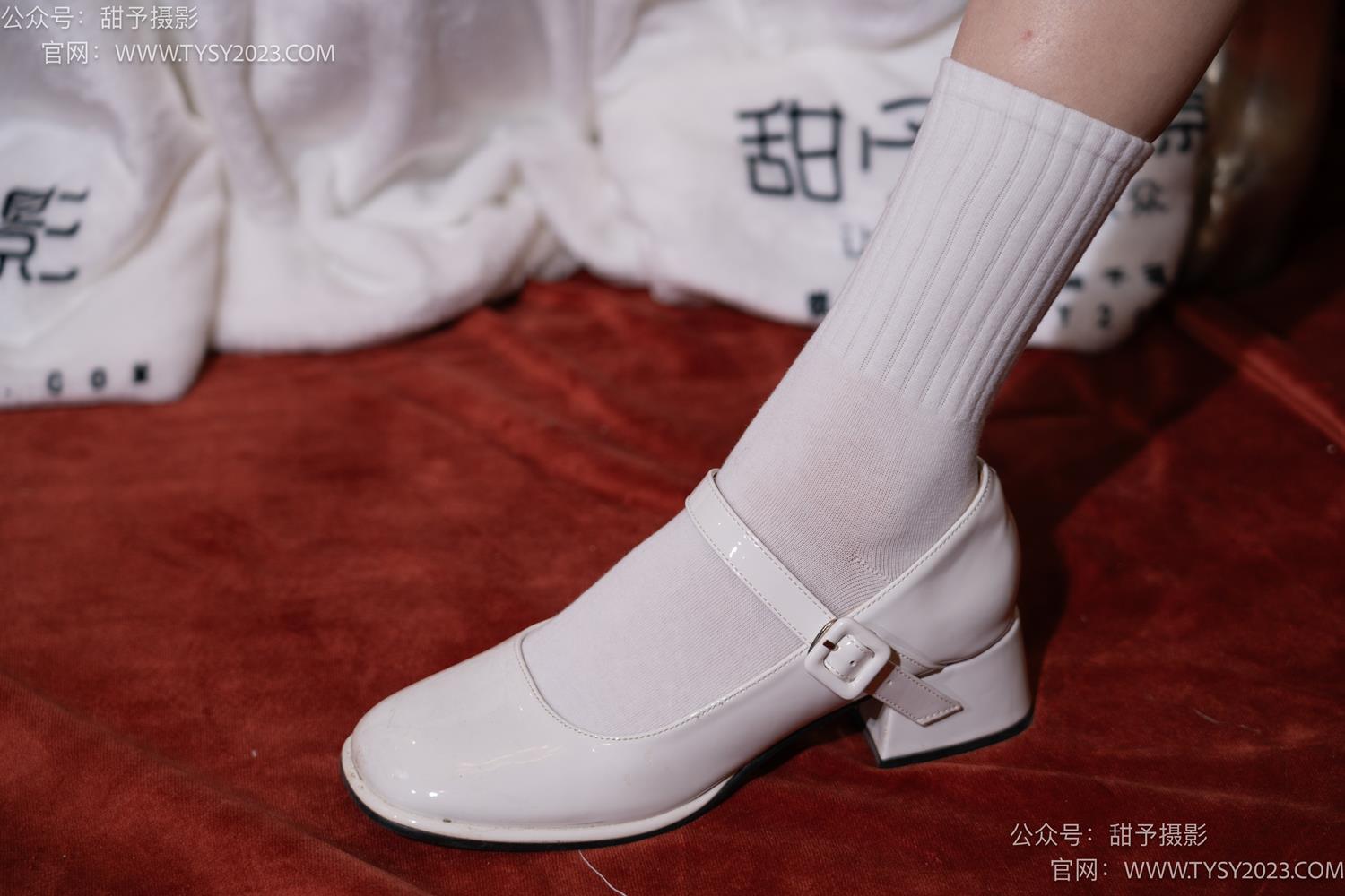 图片[91]-甜予摄影 NO.067 帆帆-高跟鞋、白棉袜、裸足[119P] – 速更版-美库