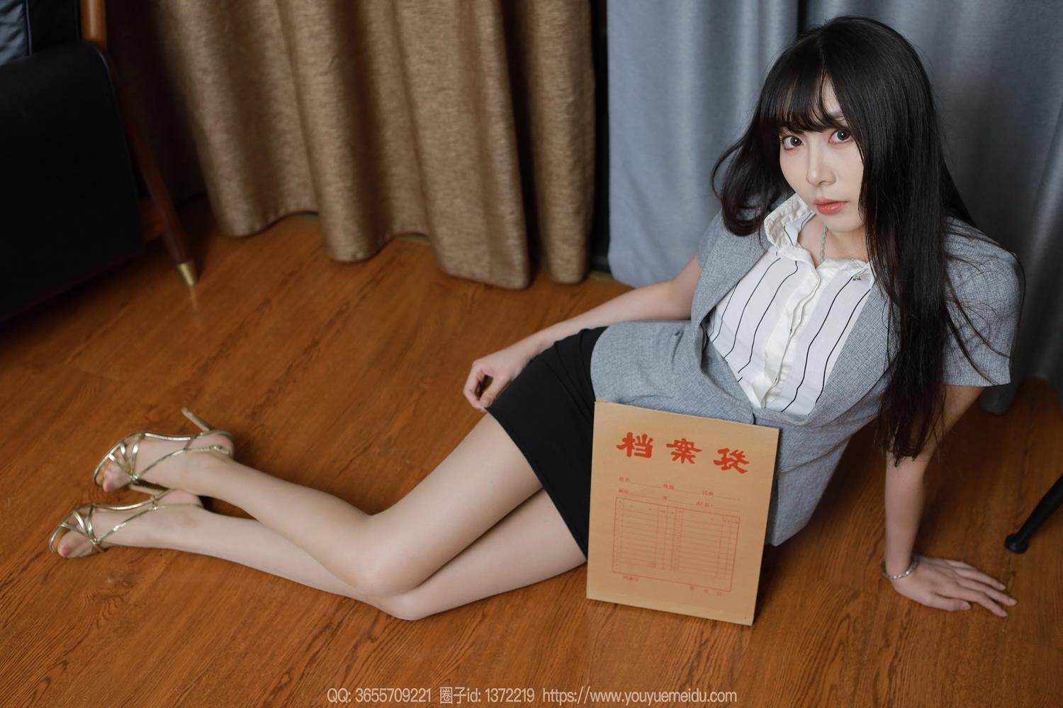 图片[78]-[IESS异思趣向] 2024.08.15 丝享家1820：团团《长腿档案员（下）》[89P] – 速更版-美库