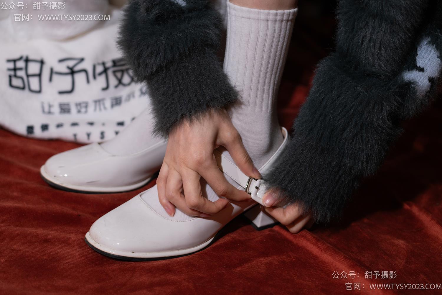 图片[118]-甜予摄影 NO.067 帆帆-高跟鞋、白棉袜、裸足[119P] – 速更版-美库