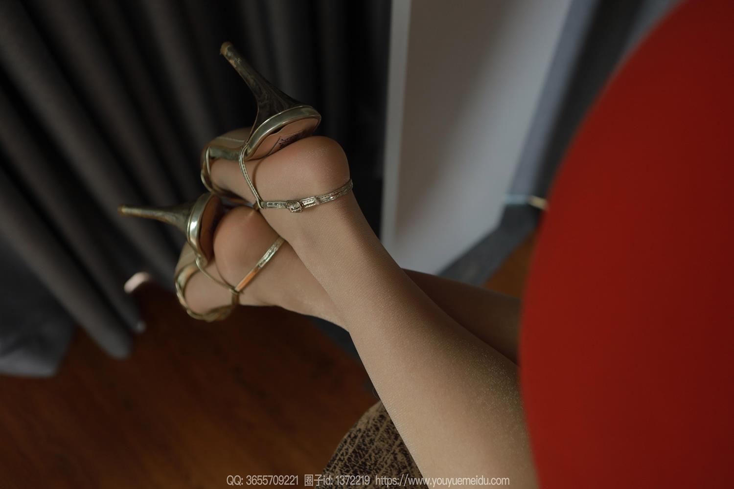 图片[71]-[IESS异思趣向] 2024.08.16 丝享家1821：兔兔《红色经典》[89P] – 速更版-美库