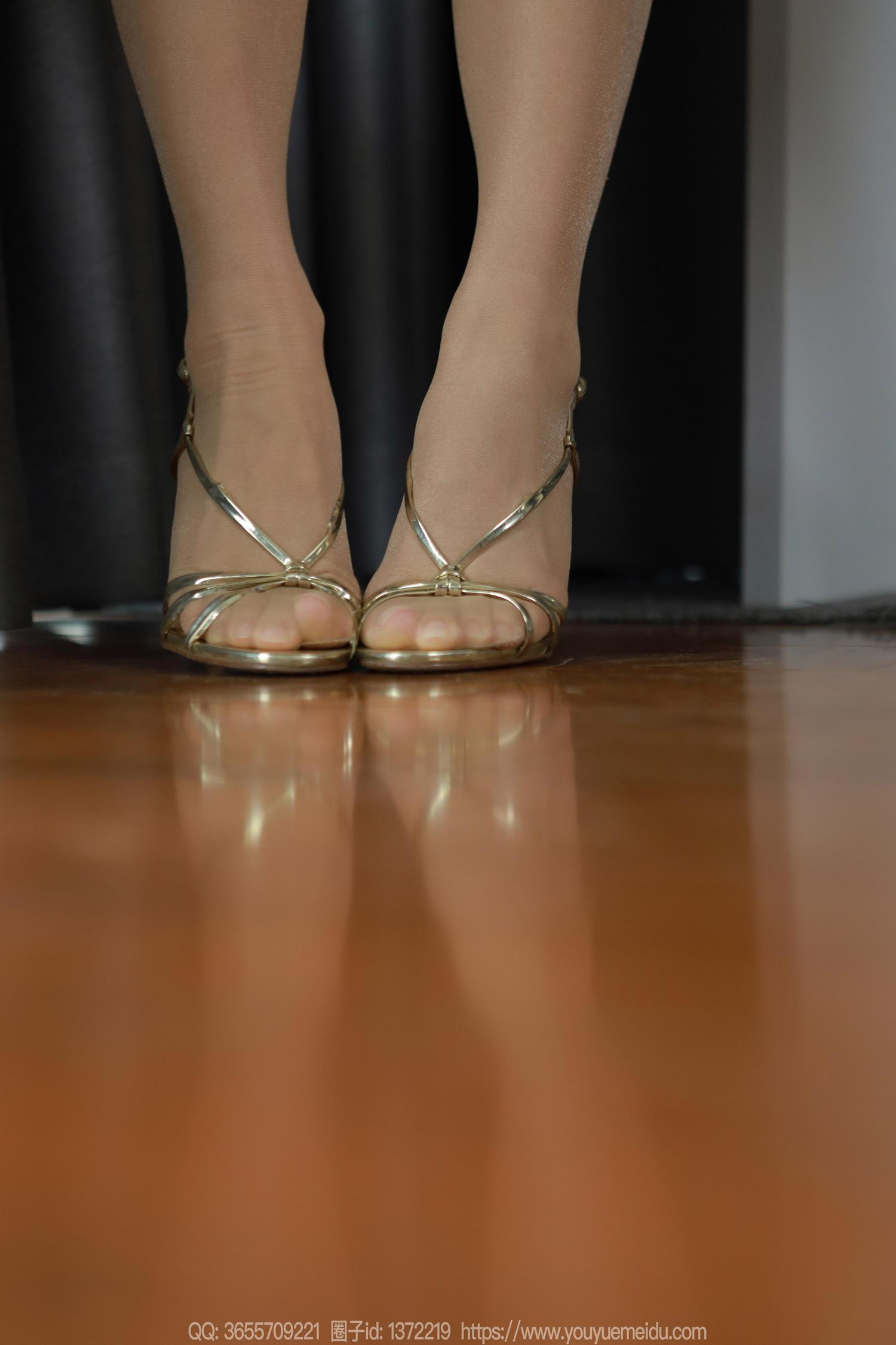 图片[78]-[IESS异思趣向] 2024.08.16 丝享家1821：兔兔《红色经典》[89P] – 速更版-美库