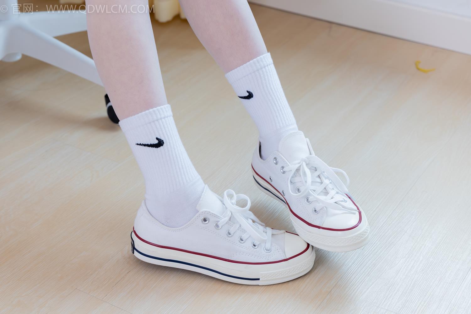 图片[68]-物恋传媒 NO.2068 闪闪-一行朱砂[160P] – 速更版-美库