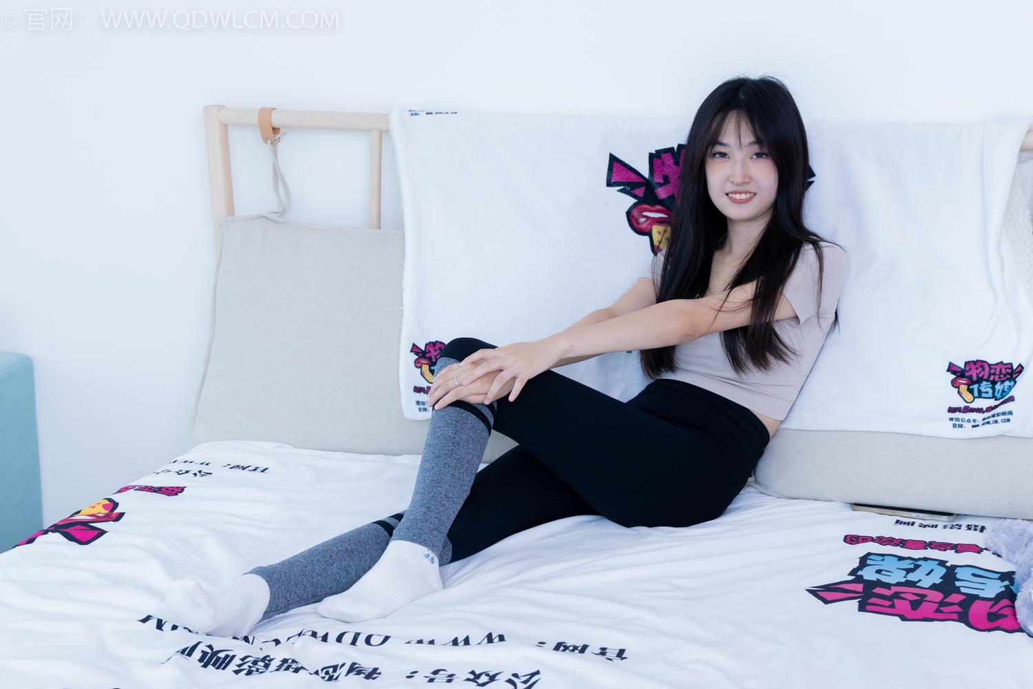 图片[123]-物恋传媒 NO.2069 嘉木-夕阳余晖[170P] – 速更版-美库