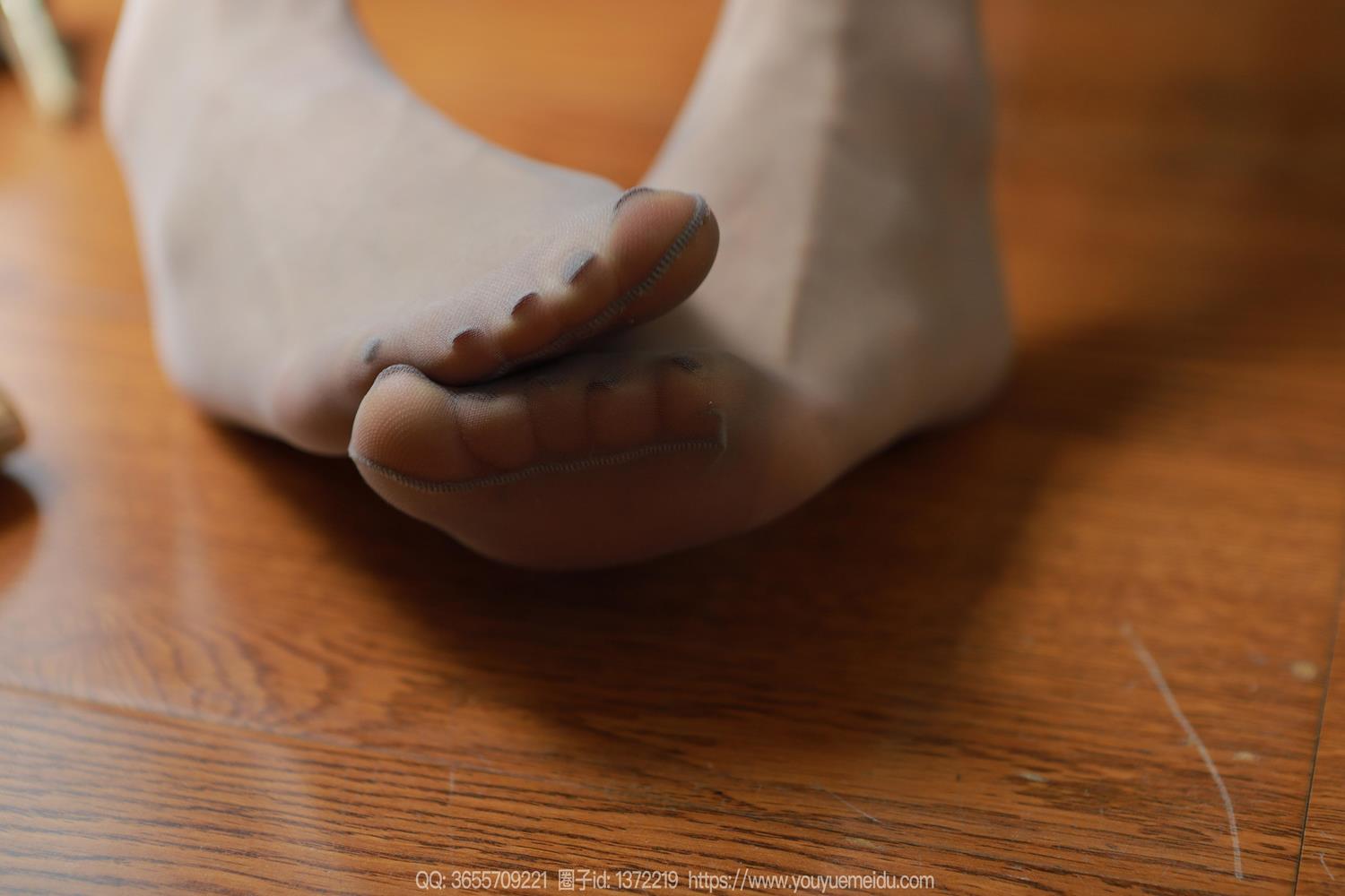 图片[75]-[IESS异思趣向] 2024.08.19 丝享家1823：小九《格子包臀裙》[92P] – 速更版-美库