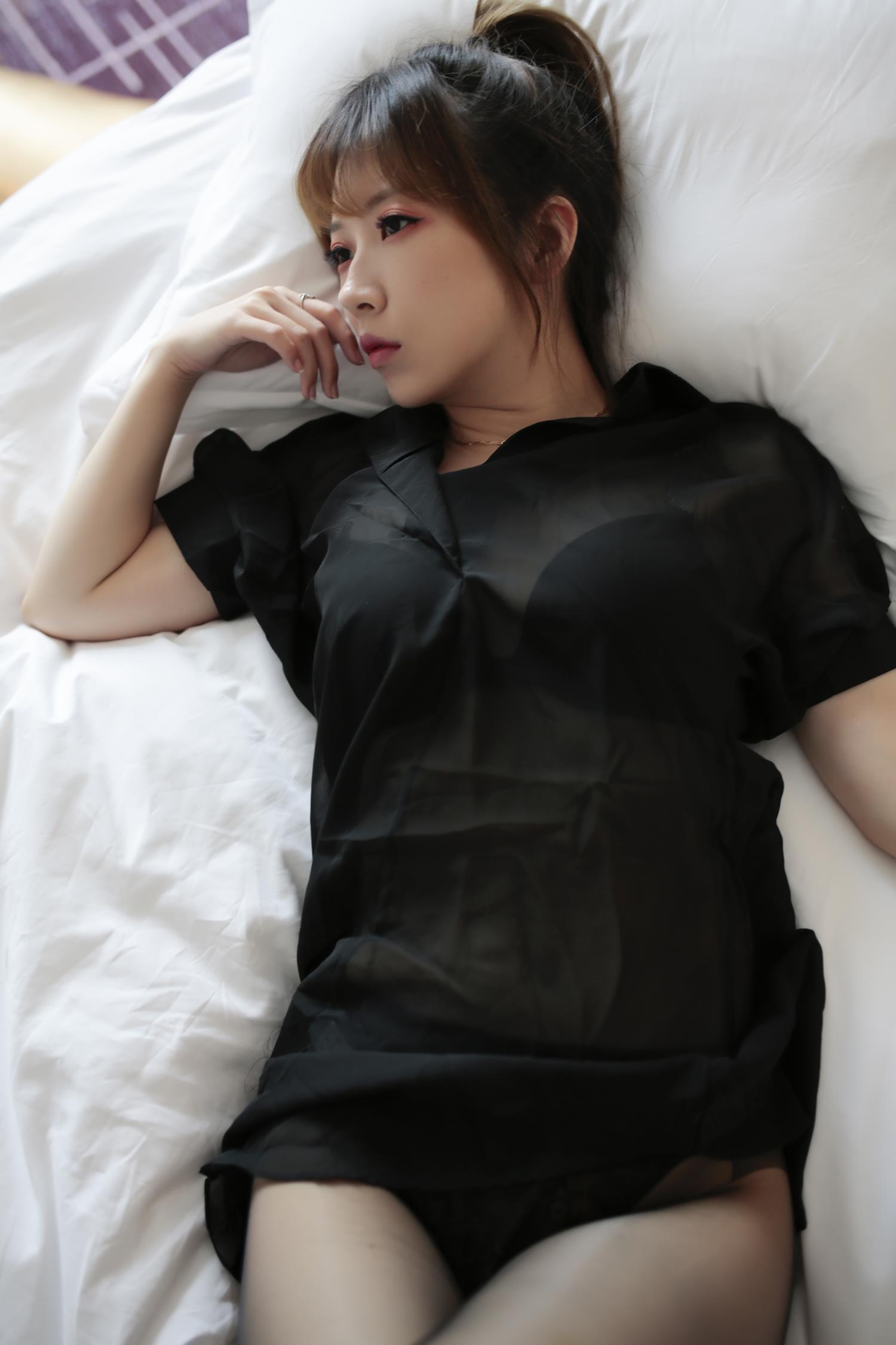 图片[49]-小女巫露娜  – 傲慢小姐姐[52P] – 速更版-美库