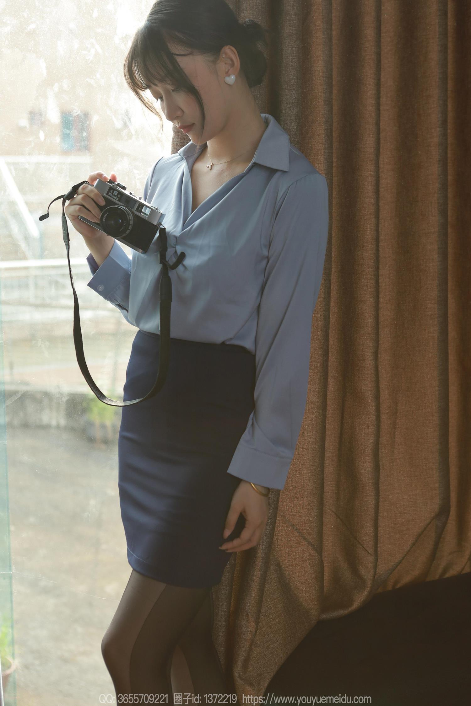 图片[45]-[IESS异思趣向] 2024.08.21 丝享家1825：秋秋《美女记者》[86P] – 速更版-美库