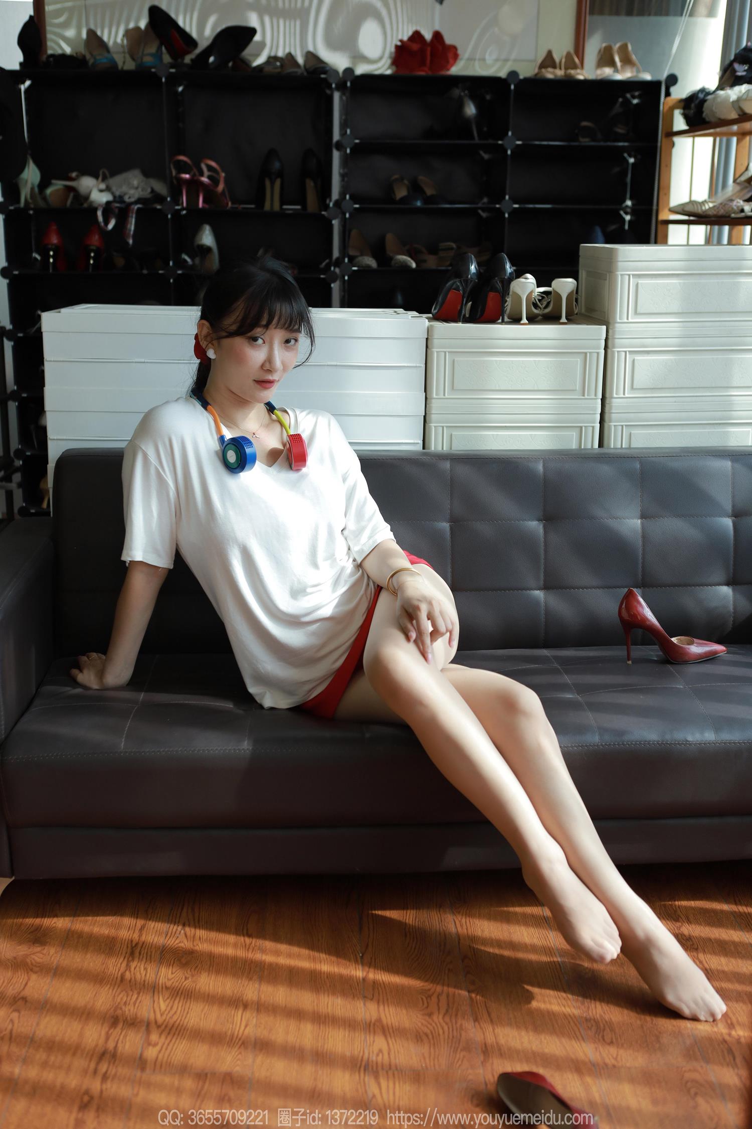 图片[46]-[IESS异思趣向] 2024.08.22 丝享家1826：秋秋《白T红裙》[82P] – 速更版-美库