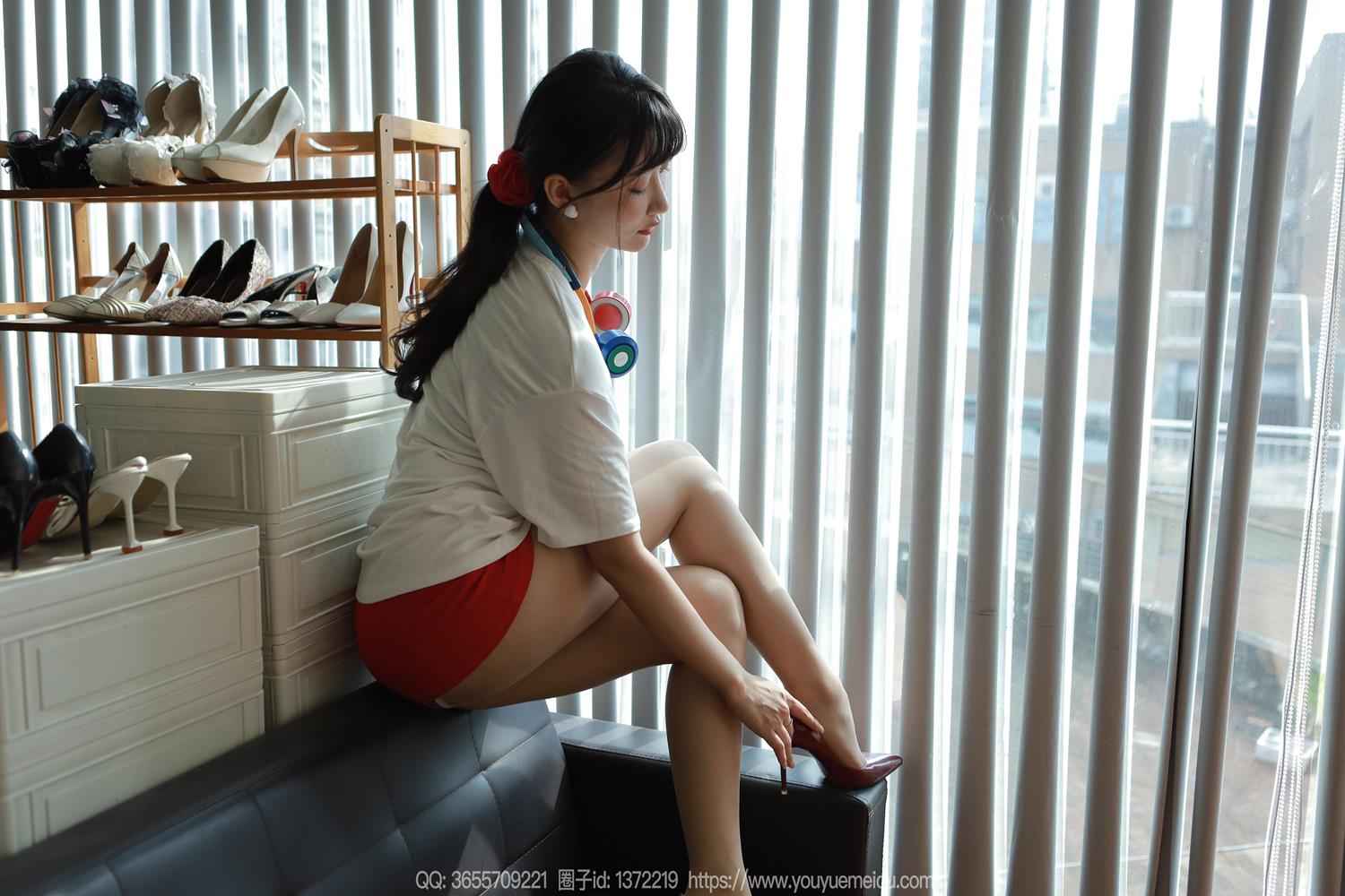 图片[74]-[IESS异思趣向] 2024.08.22 丝享家1826：秋秋《白T红裙》[82P] – 速更版-美库