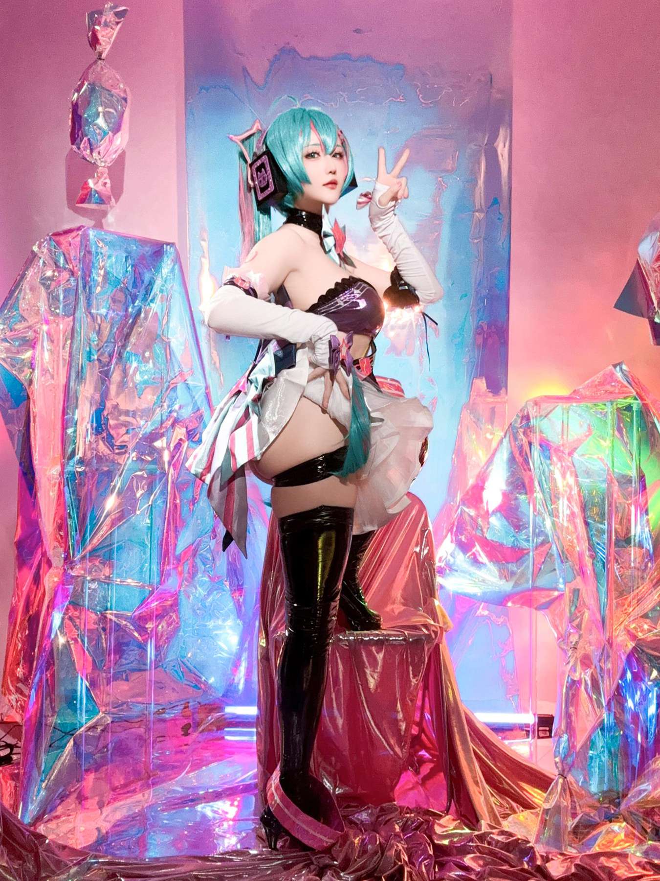 星之迟迟  - Miku初音未来 喵斯快跑[60P] - 速更版-绅士图