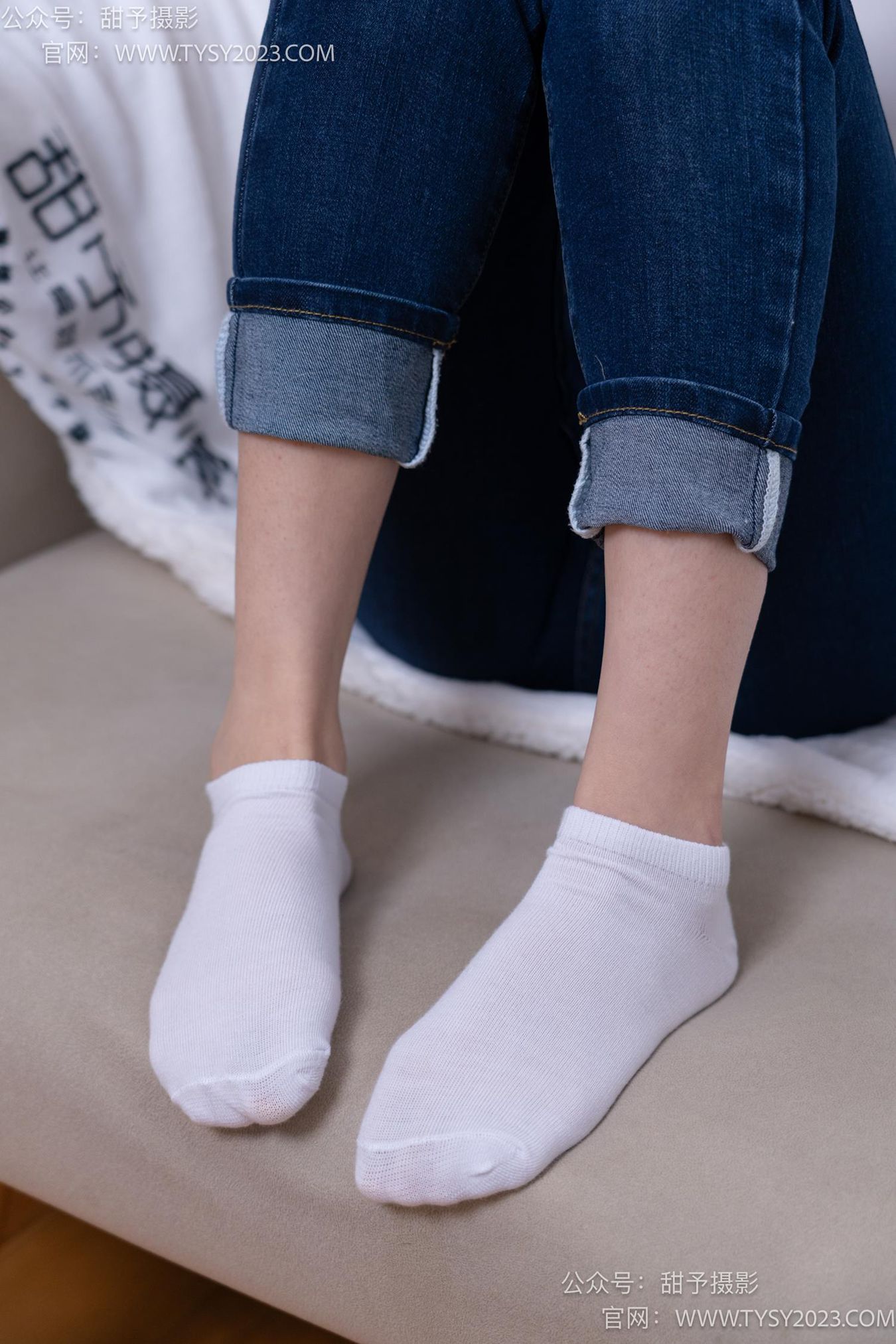 图片[59]-甜予摄影 NO.069 齐齐-短靴、人字拖、短白棉袜、长白棉袜、裸足[167P] – 速更版-美库
