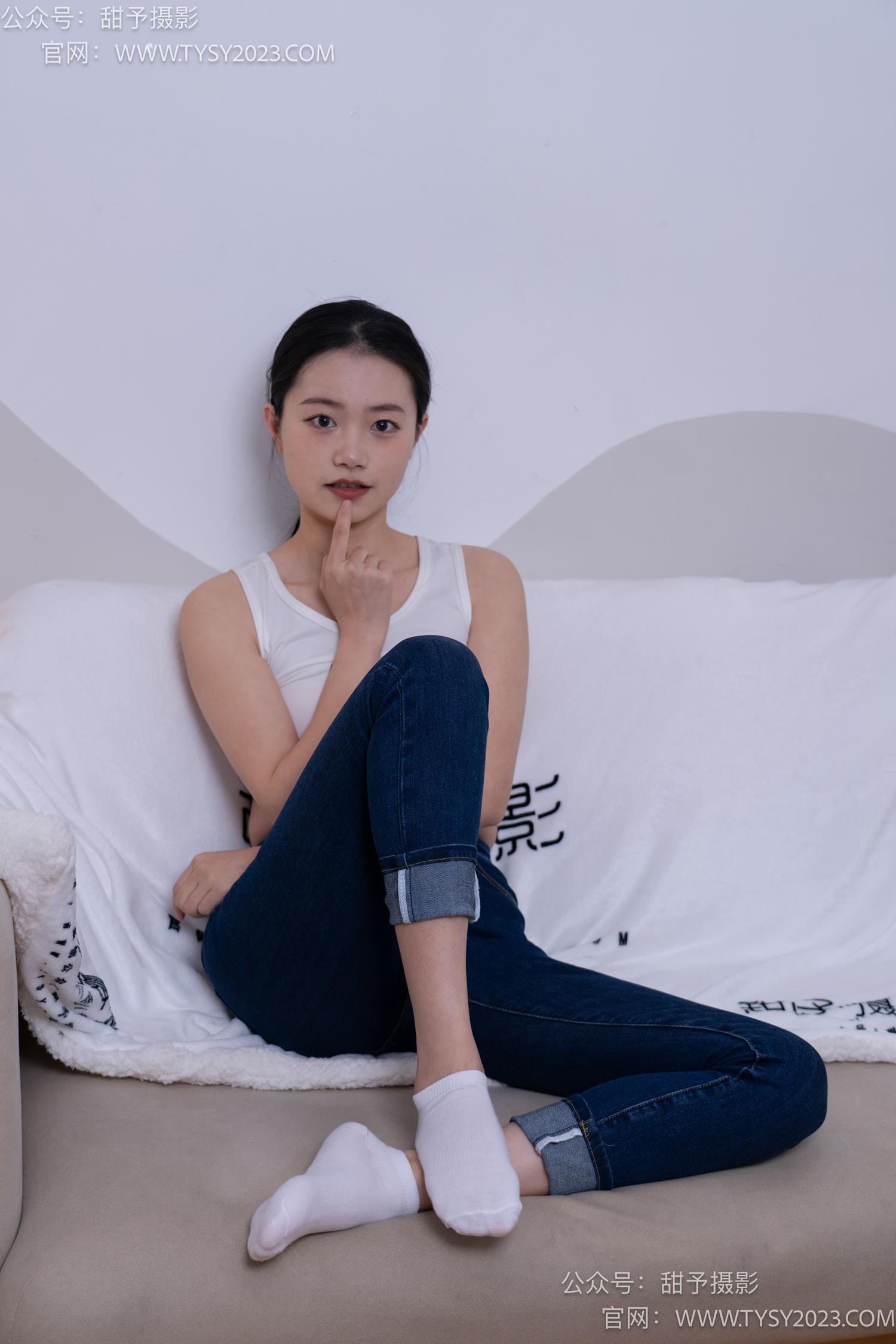 图片[64]-甜予摄影 NO.069 齐齐-短靴、人字拖、短白棉袜、长白棉袜、裸足[167P] – 速更版-美库