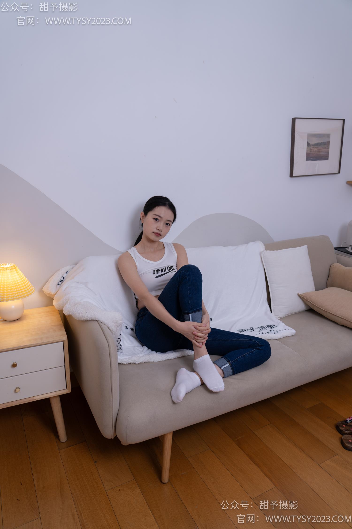 图片[63]-甜予摄影 NO.069 齐齐-短靴、人字拖、短白棉袜、长白棉袜、裸足[167P] – 速更版-美库