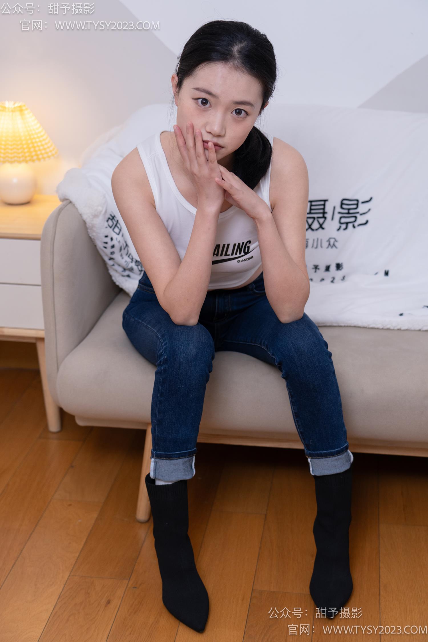 图片[67]-甜予摄影 NO.069 齐齐-短靴、人字拖、短白棉袜、长白棉袜、裸足[167P] – 速更版-美库