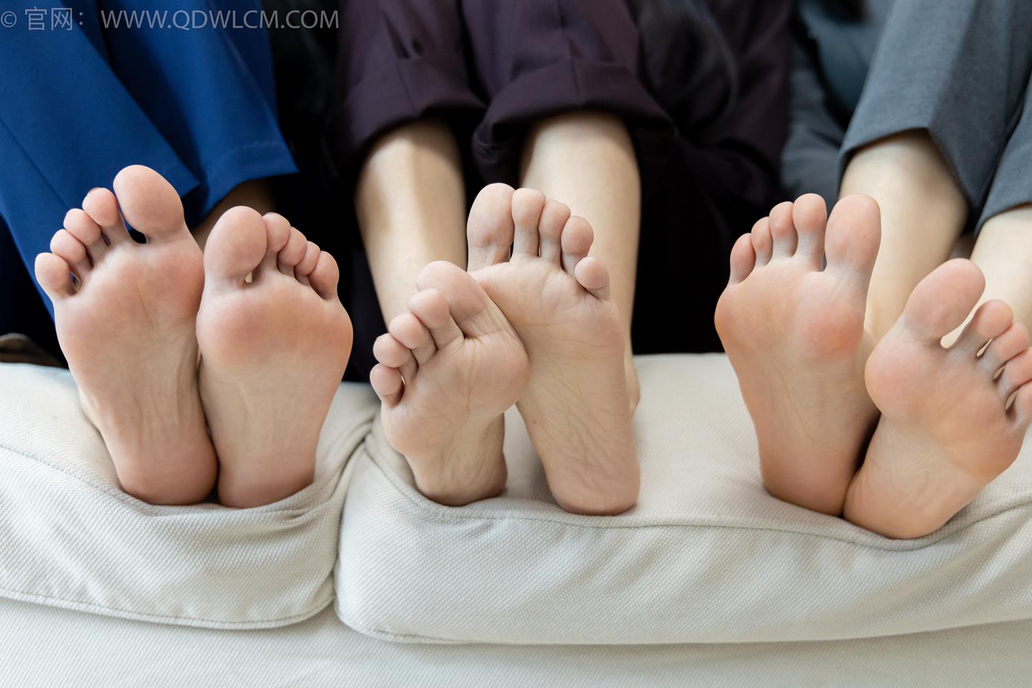 图片[92]-物恋传媒 NO.2074 菜菜&米米&绒绒-我们的秘密[178P] – 速更版-美库