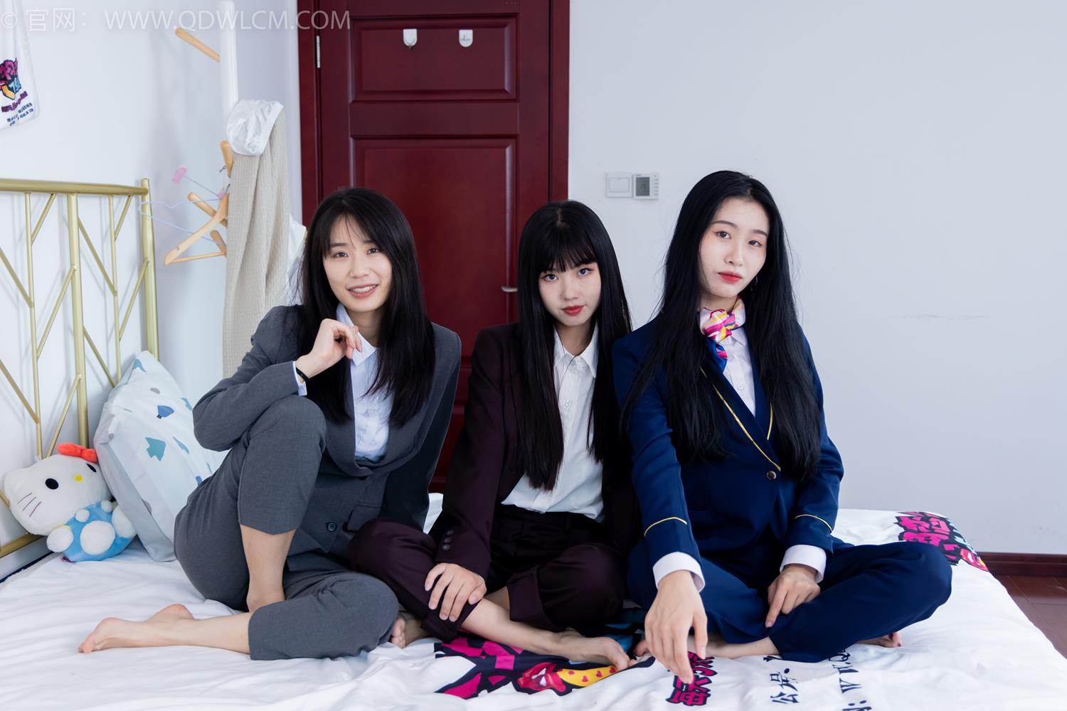 图片[139]-物恋传媒 NO.2074 菜菜&米米&绒绒-我们的秘密[178P] – 速更版-美库