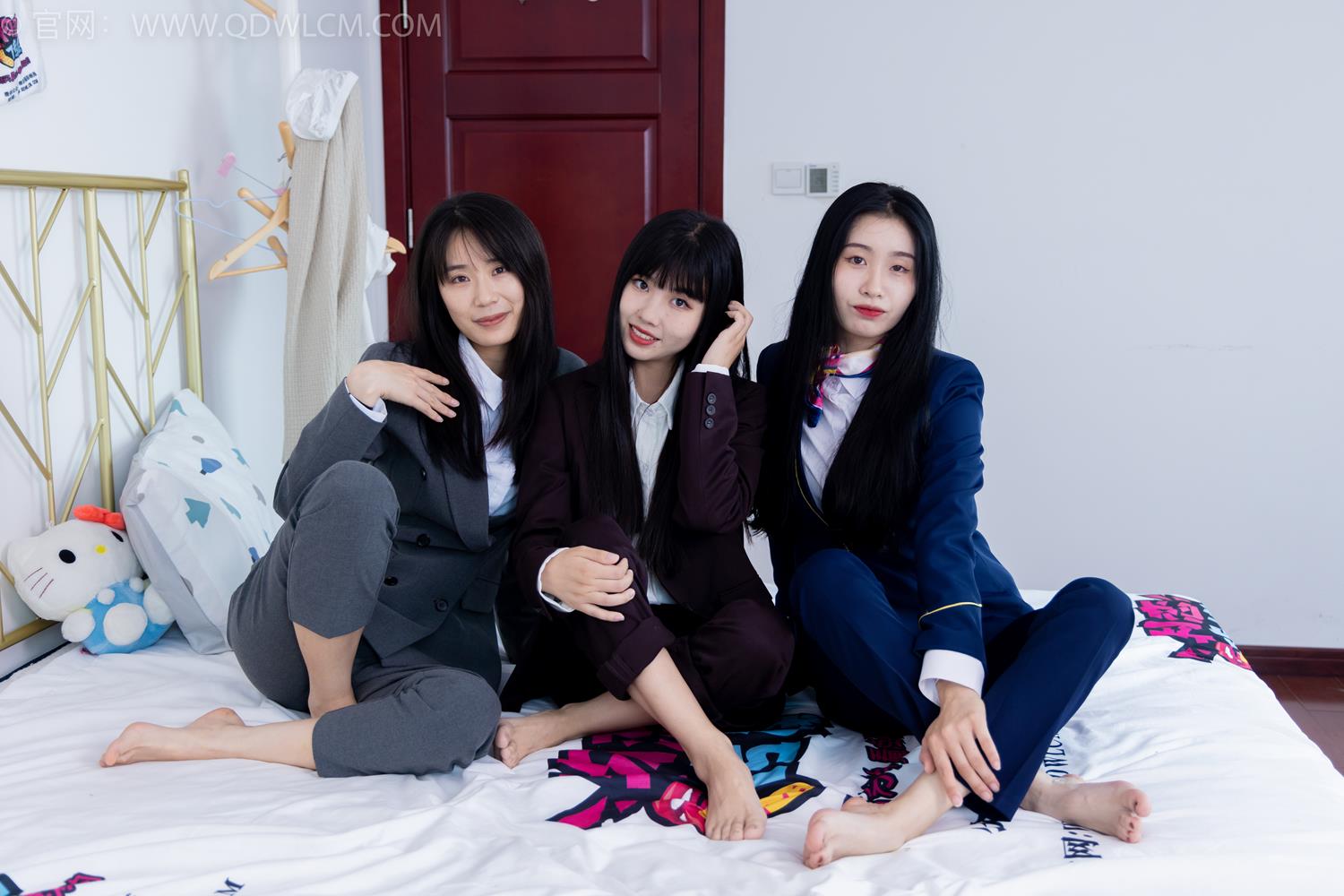 图片[142]-物恋传媒 NO.2074 菜菜&米米&绒绒-我们的秘密[178P] – 速更版-美库