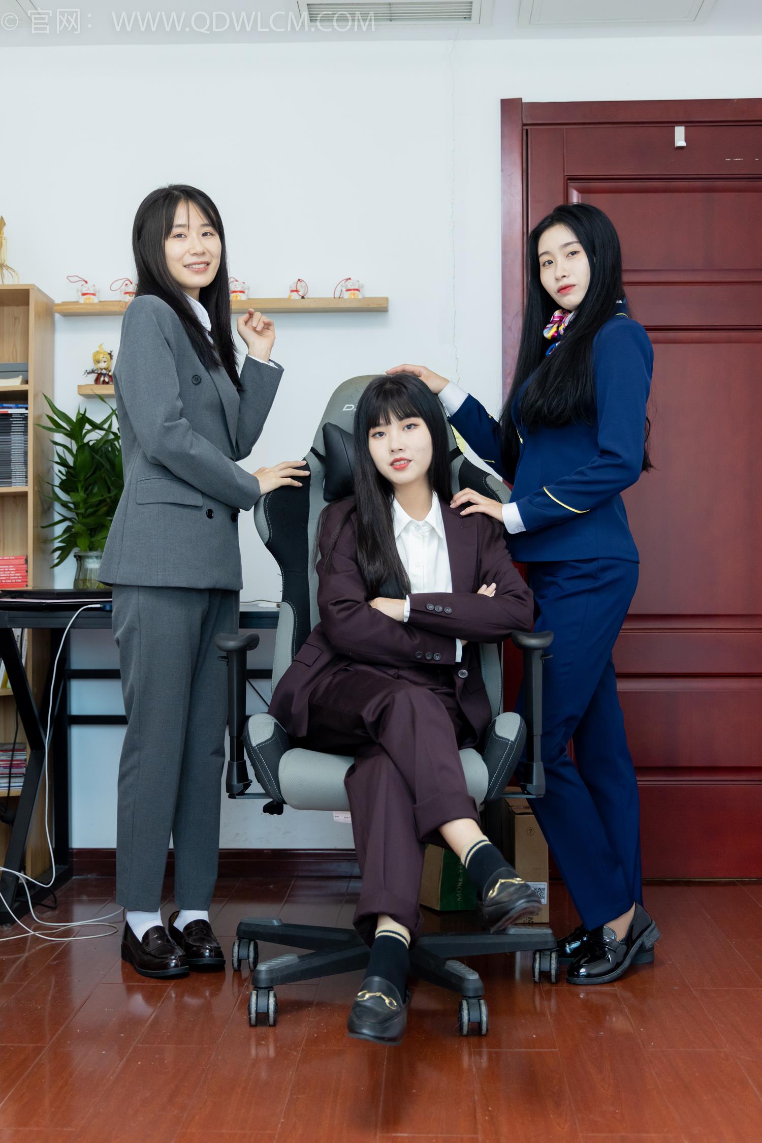 图片[175]-物恋传媒 NO.2074 菜菜&米米&绒绒-我们的秘密[178P] – 速更版-美库