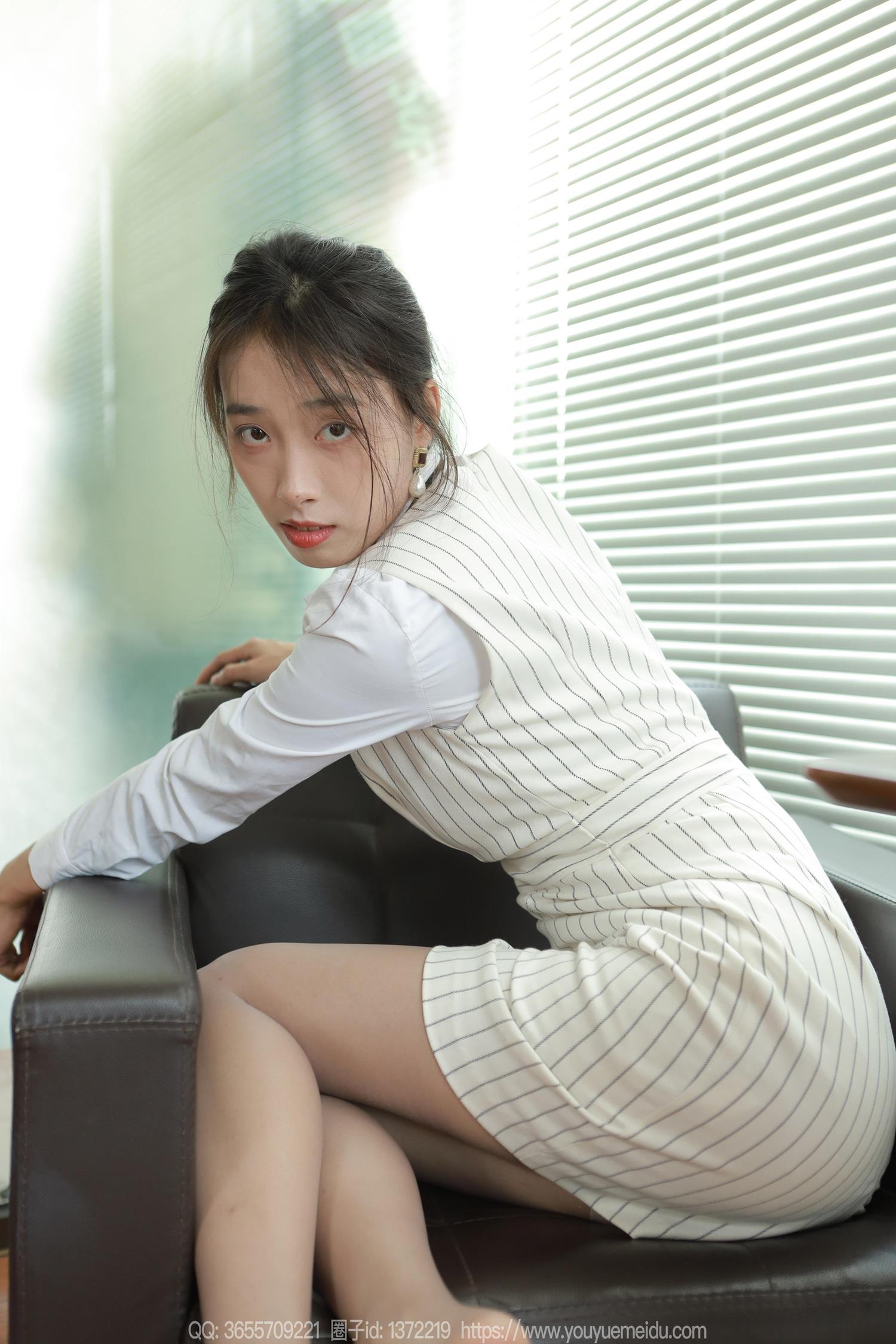 图片[17]-[IESS异思趣向] 2024.08.25 丝享家1828：小九《白色情人》[83P] – 速更版-美库