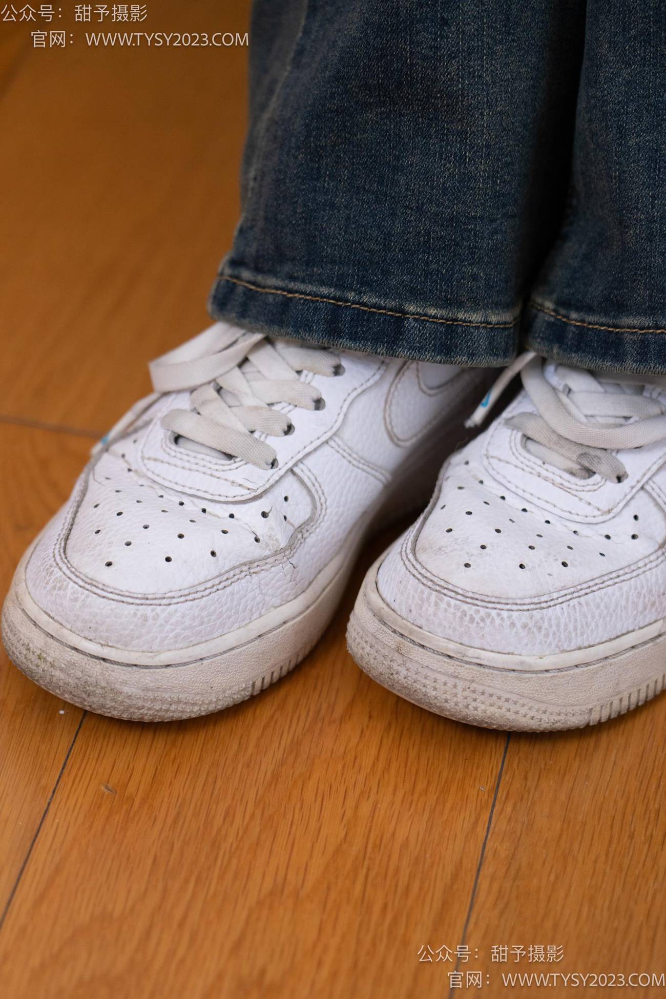 图片[16]-甜予摄影 NO.070 松松-板鞋、白棉袜、裸足[122P] – 速更版-美库