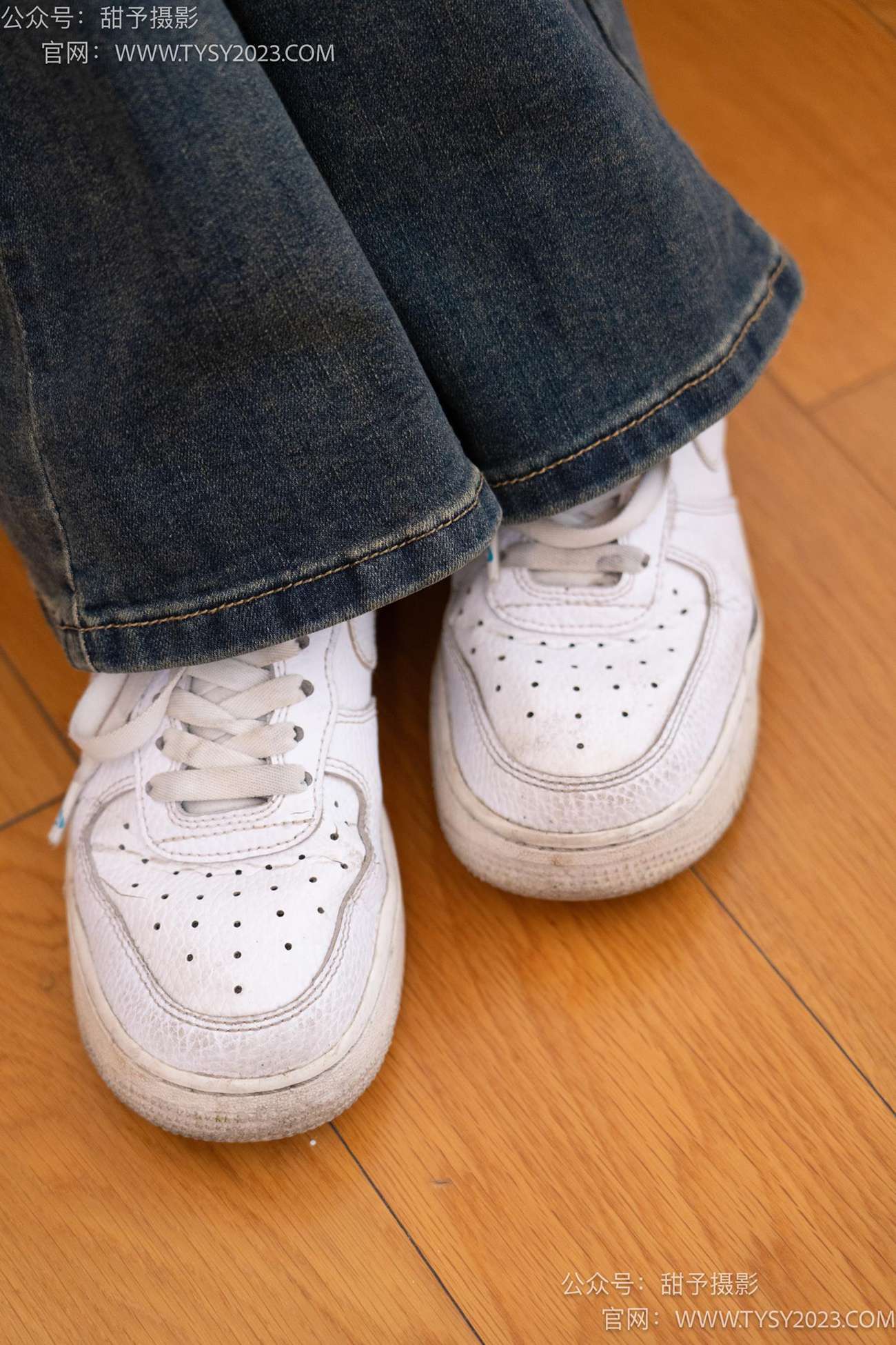 图片[17]-甜予摄影 NO.070 松松-板鞋、白棉袜、裸足[122P] – 速更版-美库