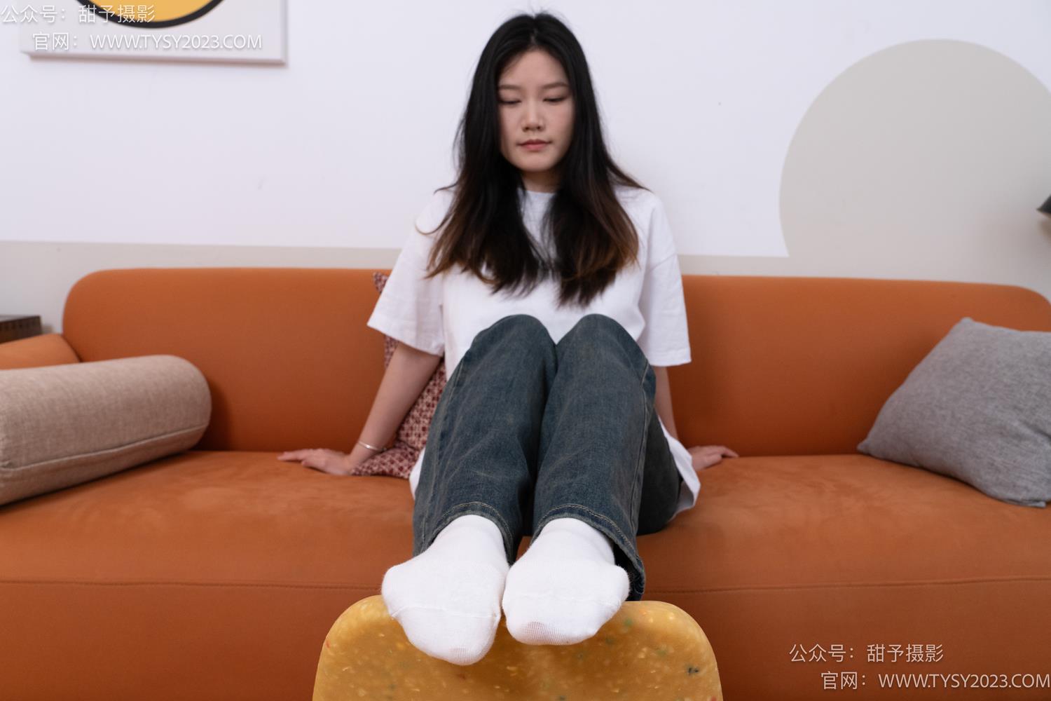 图片[92]-甜予摄影 NO.070 松松-板鞋、白棉袜、裸足[122P] – 速更版-美库