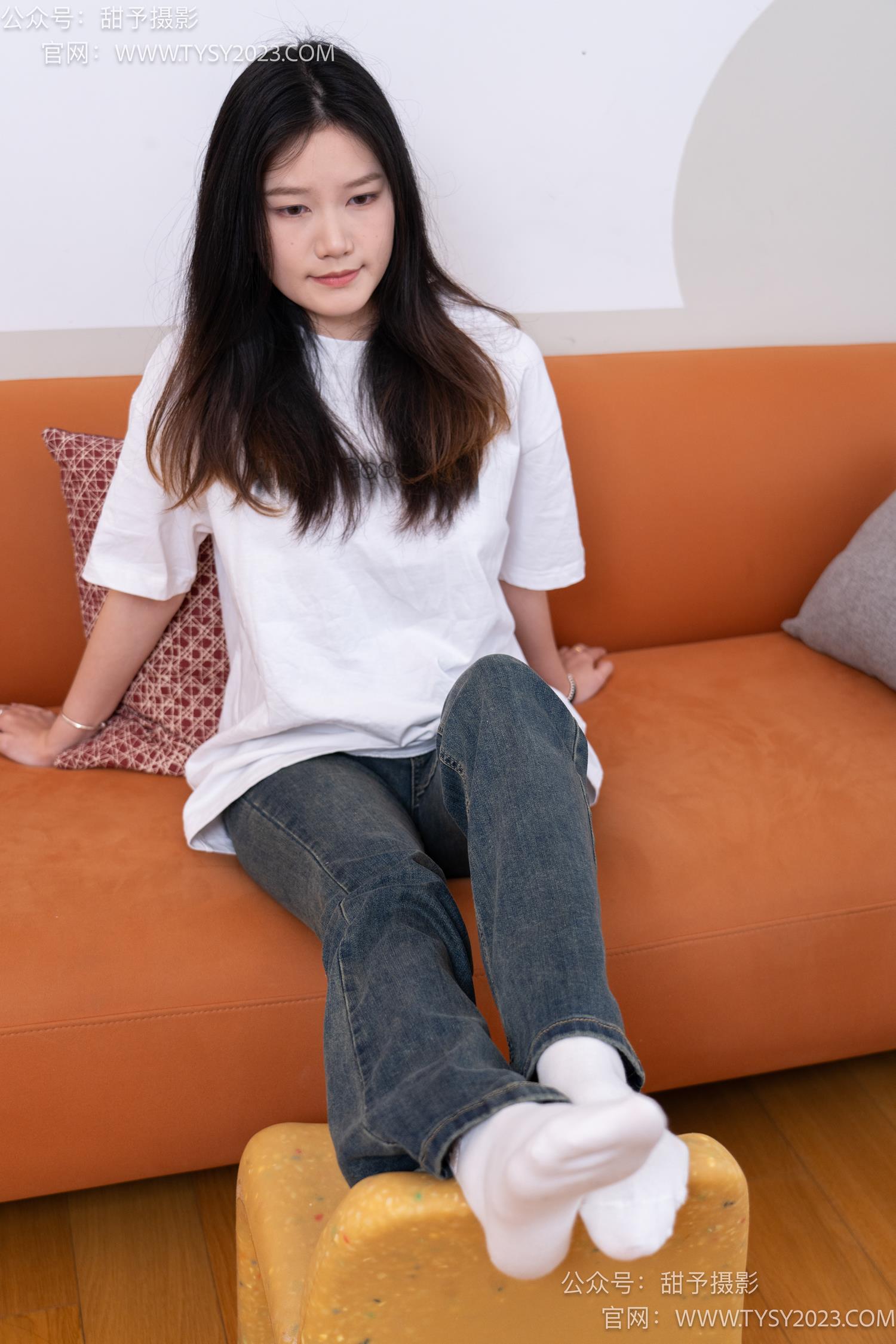 图片[94]-甜予摄影 NO.070 松松-板鞋、白棉袜、裸足[122P] – 速更版-美库