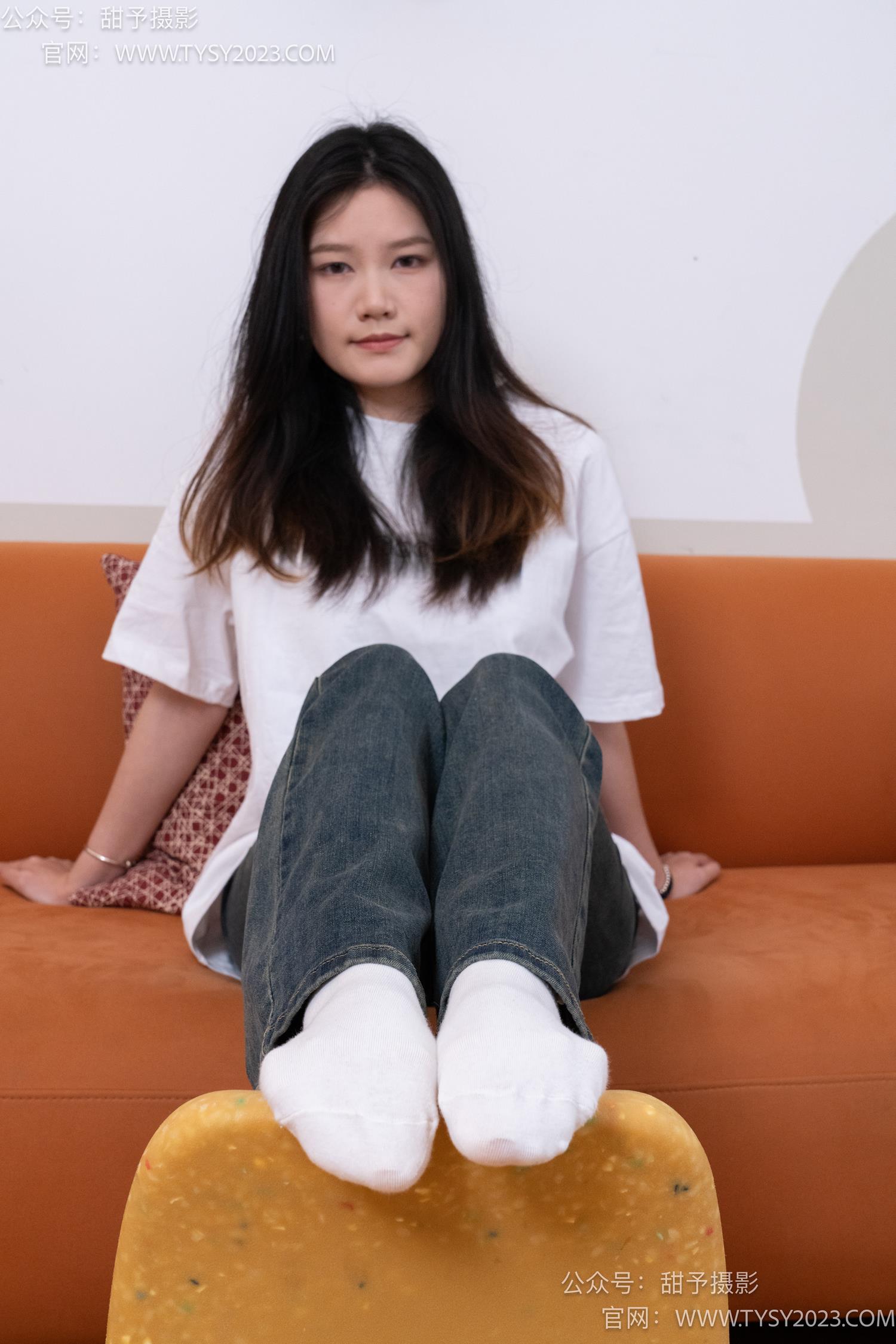 图片[95]-甜予摄影 NO.070 松松-板鞋、白棉袜、裸足[122P] – 速更版-美库