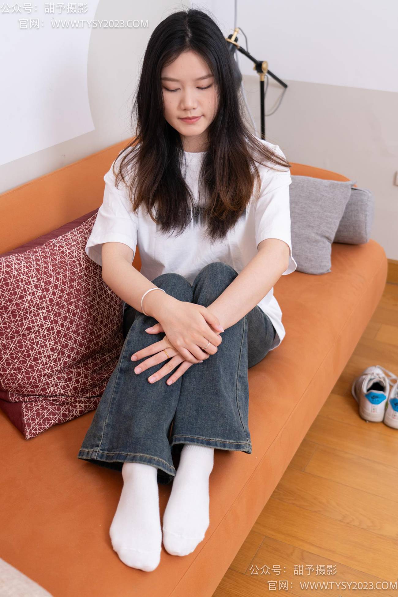 图片[97]-甜予摄影 NO.070 松松-板鞋、白棉袜、裸足[122P] – 速更版-美库