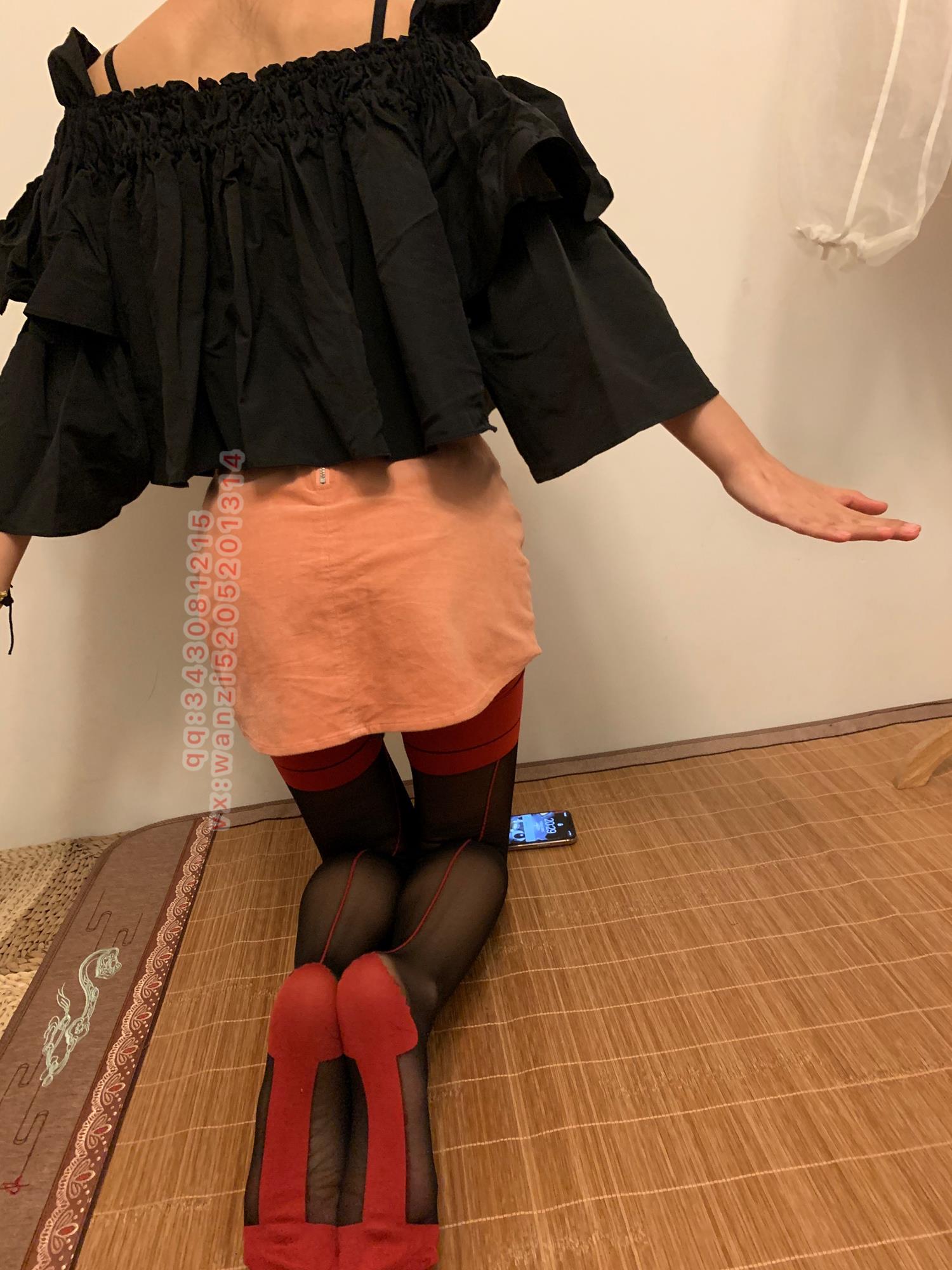 图片[37]-微信朋友圈达人@Changeable丸子-定制系列 NO.029 筒袜 [47P] – 速更版-美库