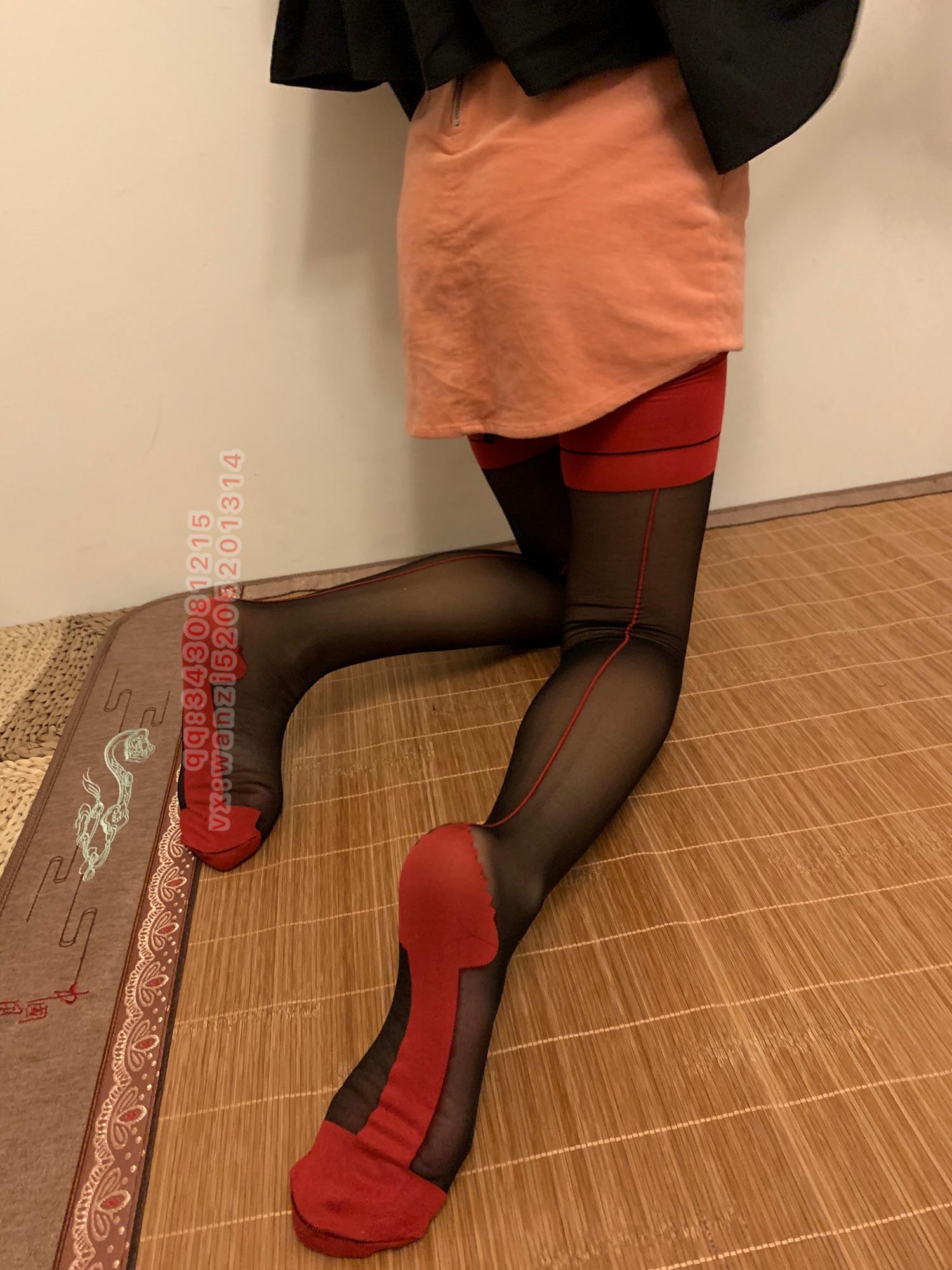 图片[41]-微信朋友圈达人@Changeable丸子-定制系列 NO.029 筒袜 [47P] – 速更版-美库