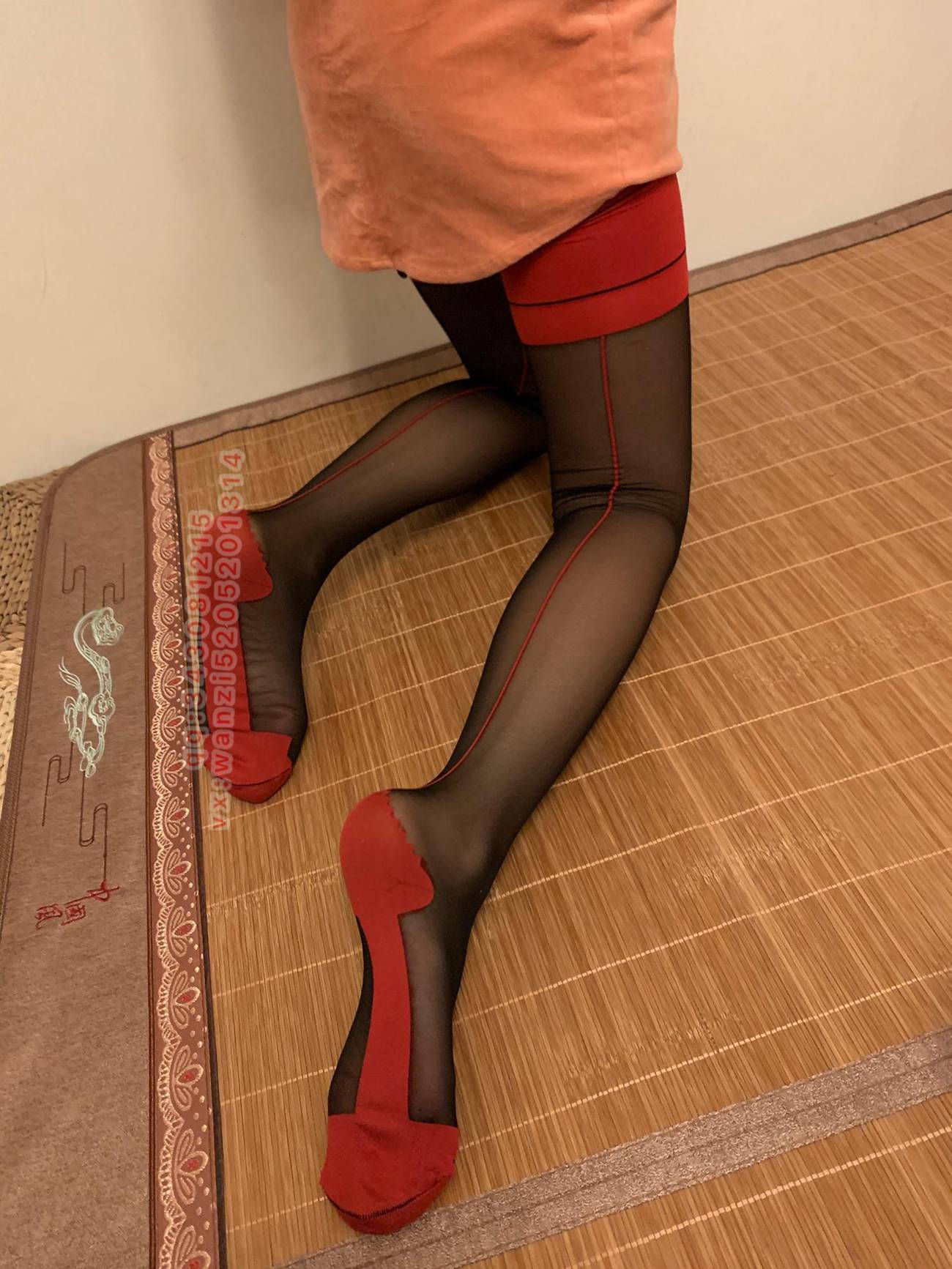 图片[47]-微信朋友圈达人@Changeable丸子-定制系列 NO.029 筒袜 [47P] – 速更版-美库