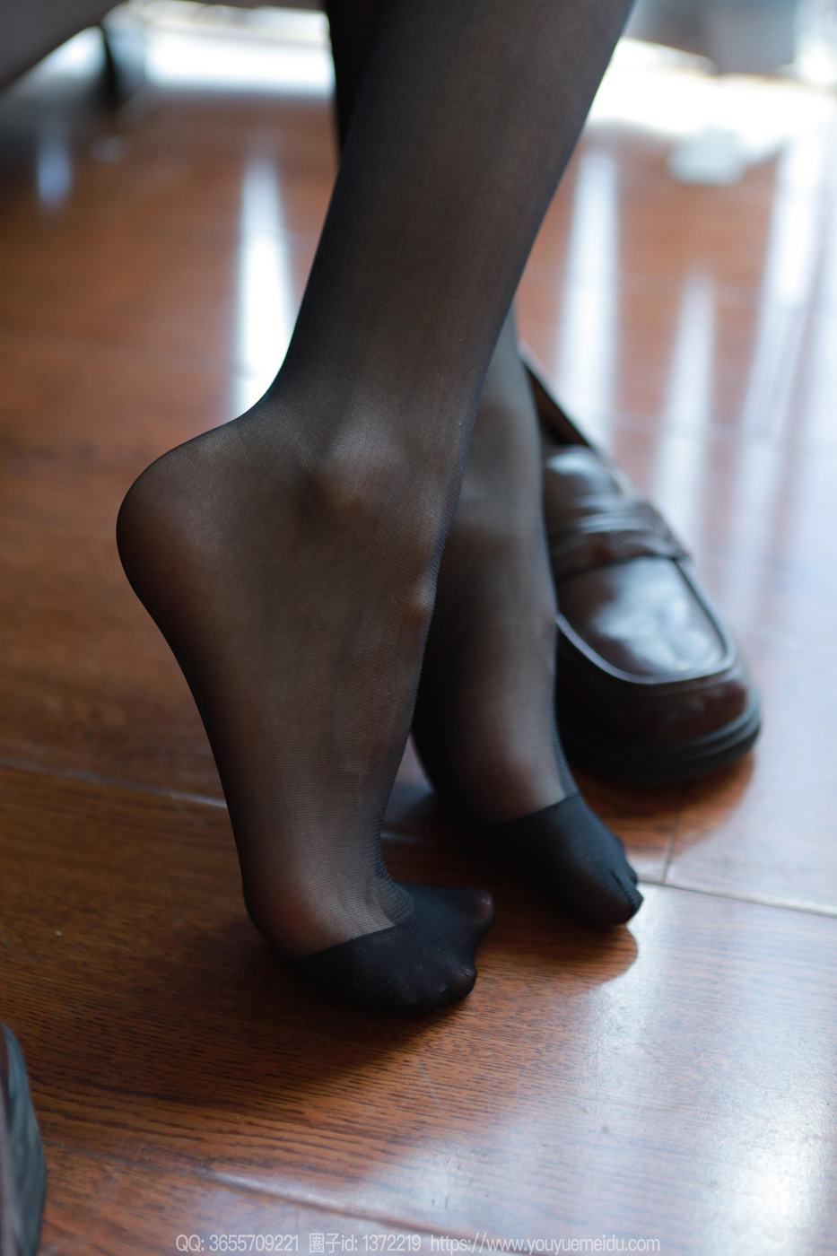 图片[24]-[IESS异思趣向] 2024.08.27 丝享家1830：团团《黑丝JK》[89P] – 速更版-美库