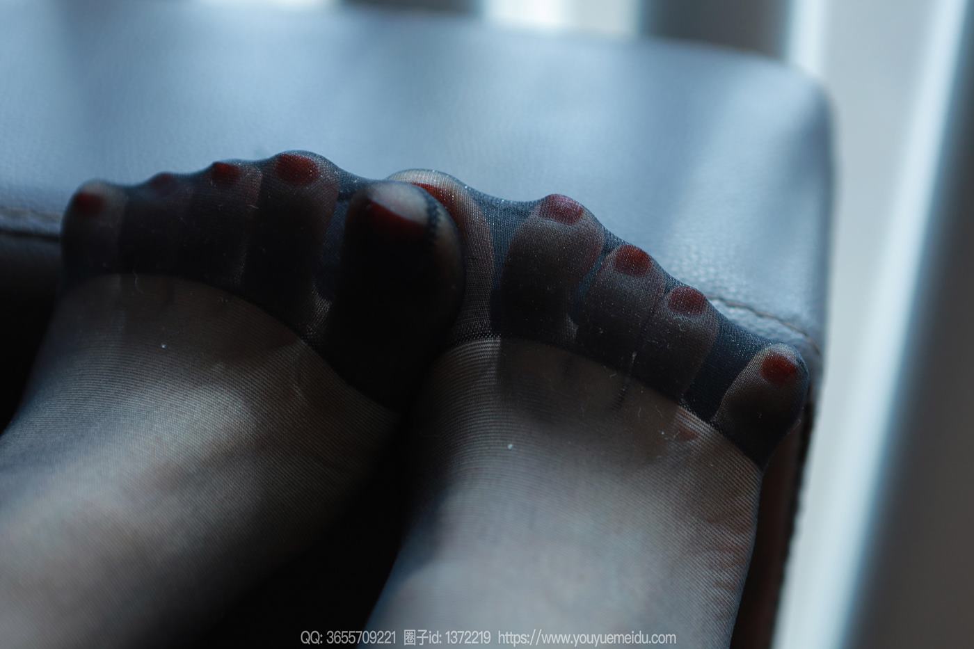 图片[30]-[IESS异思趣向] 2024.08.27 丝享家1830：团团《黑丝JK》[89P] – 速更版-美库