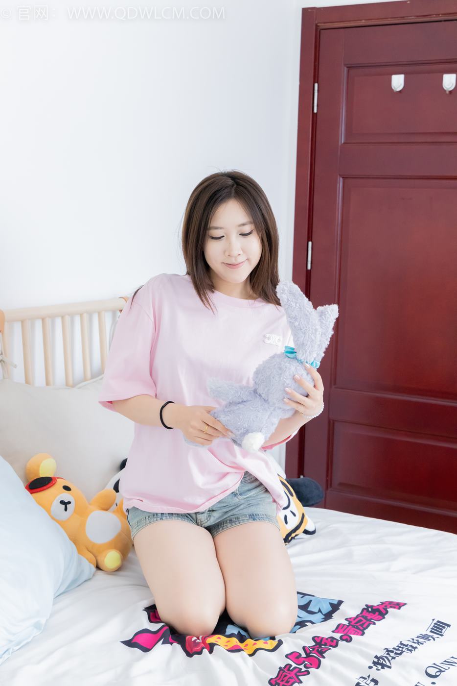 图片[103]-物恋传媒 NO.2081 露露-晨间的寂静[150P] – 速更版-美库