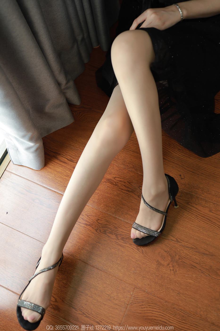 图片[33]-[IESS异思趣向] 2024.08.29 丝享家1832：团团《微观世界（上）》[86P] – 速更版-美库