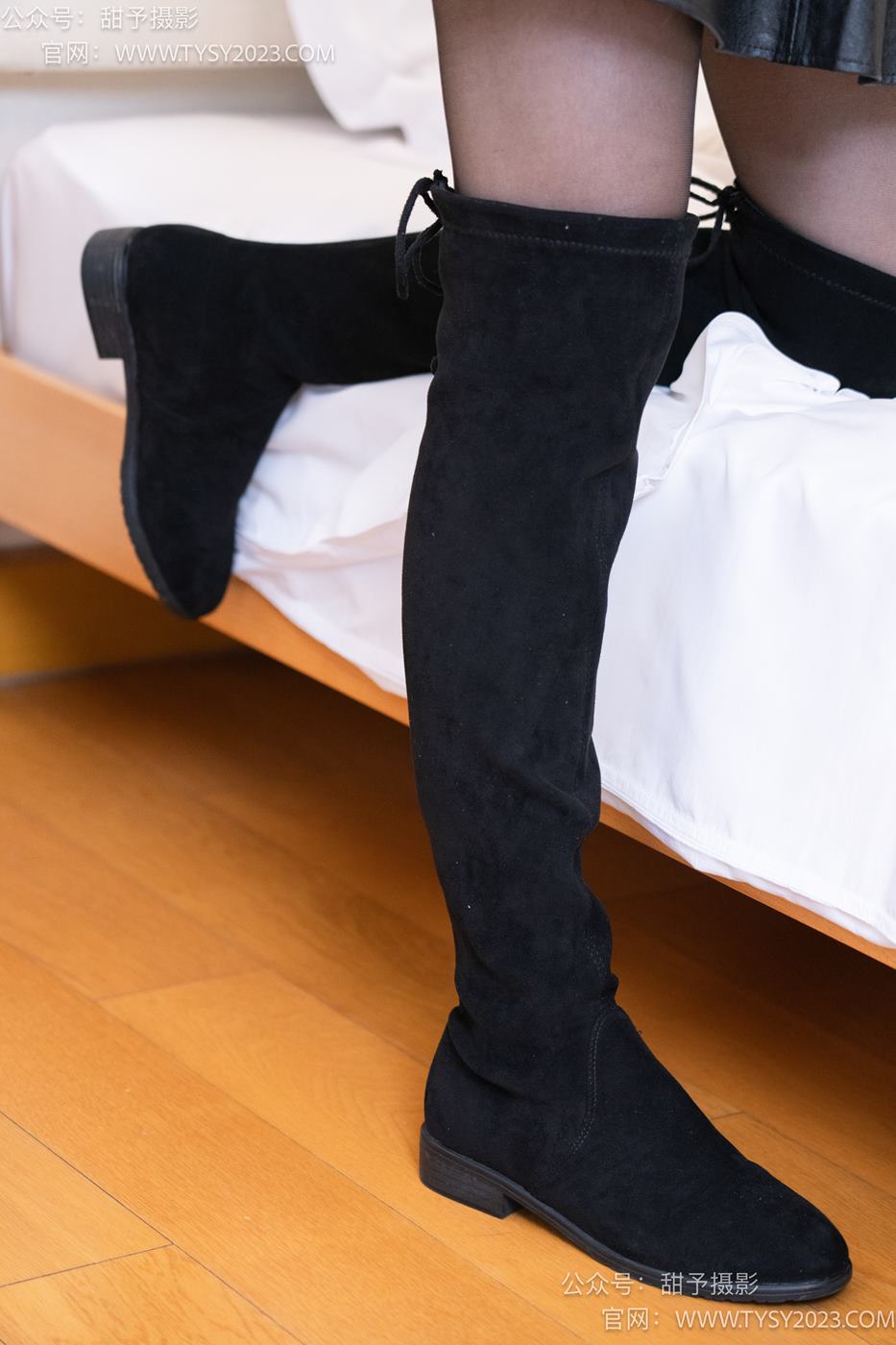 图片[31]-甜予摄影 NO.071 璇璇澜澜-长靴、黑丝、渔网袜、裸足、互相撕破丝袜剧情[172P/2V/11.0GB] – 速更版-美库