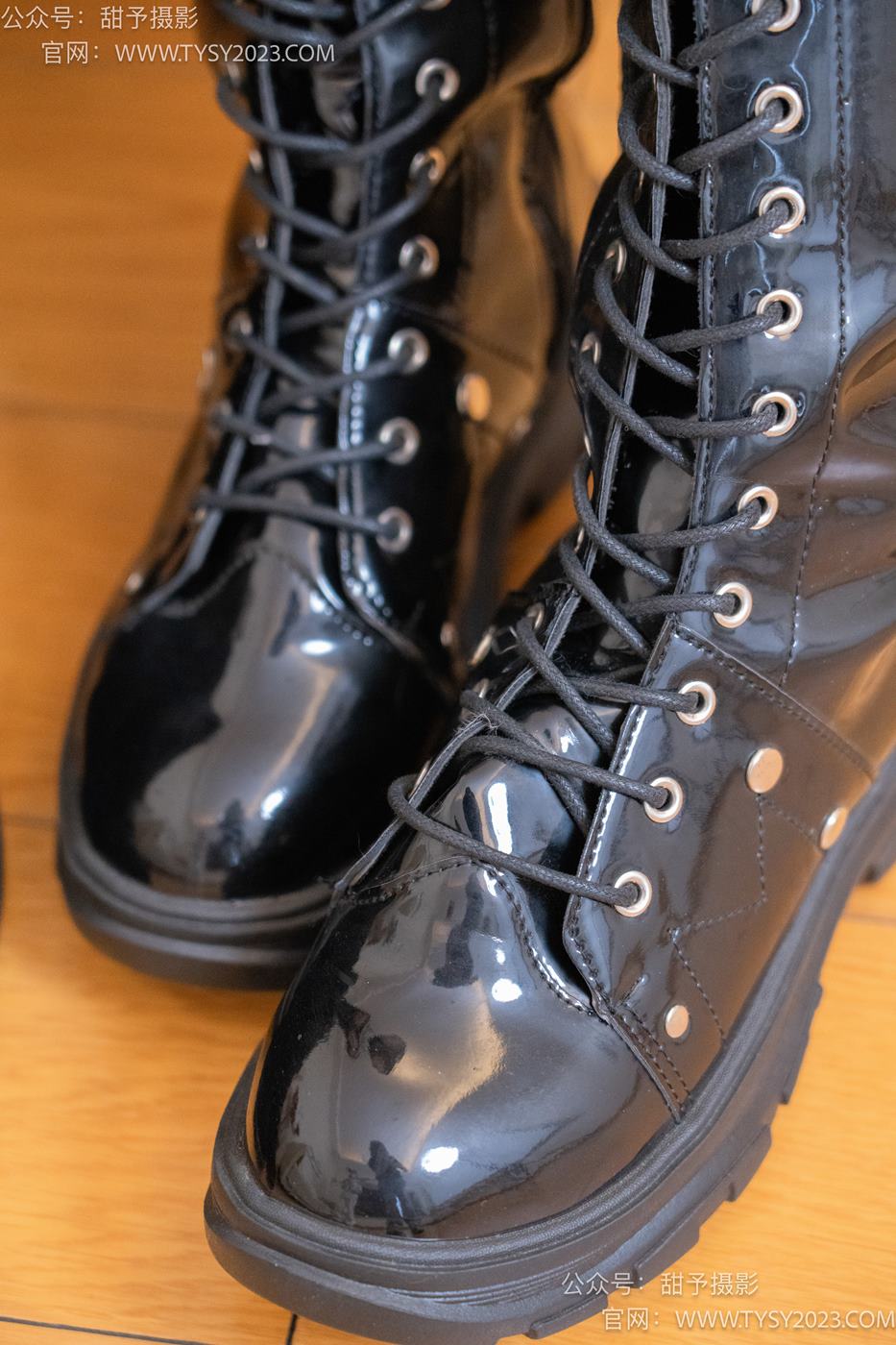 图片[51]-甜予摄影 NO.071 璇璇澜澜-长靴、黑丝、渔网袜、裸足、互相撕破丝袜剧情[172P/2V/11.0GB] – 速更版-美库