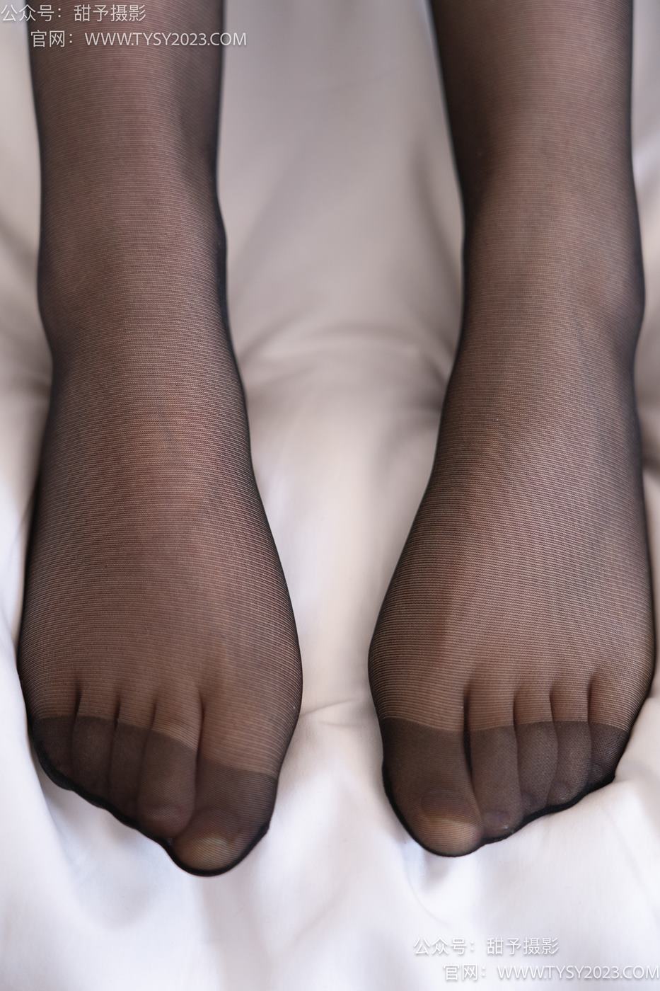 图片[77]-甜予摄影 NO.071 璇璇澜澜-长靴、黑丝、渔网袜、裸足、互相撕破丝袜剧情[172P/2V/11.0GB] – 速更版-美库