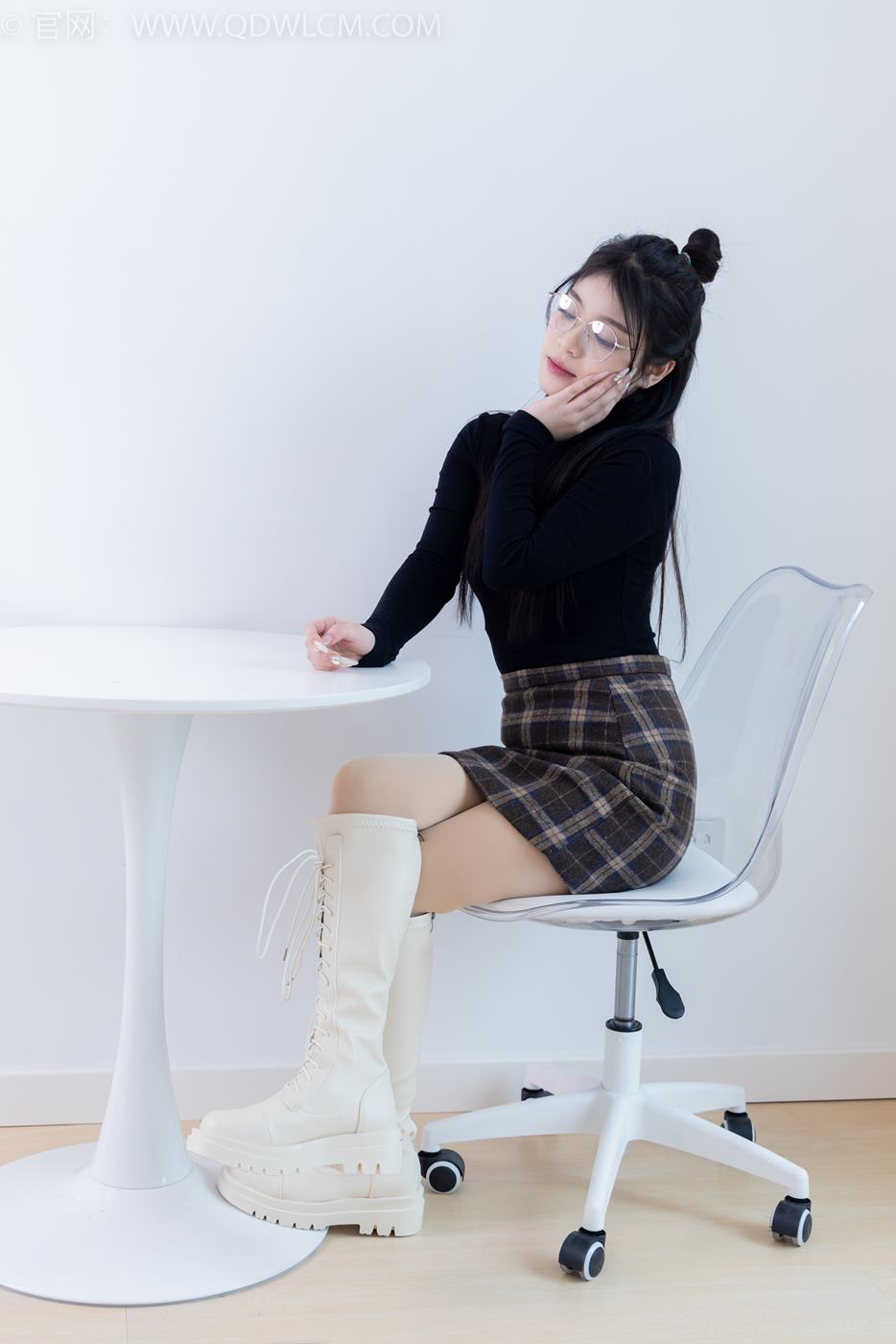 图片[19]-物恋传媒 NO.2084 闪闪-华灯初上[160P] – 速更版-美库