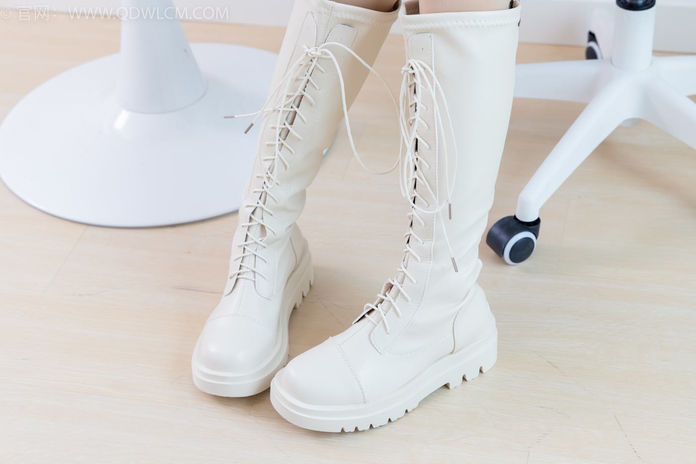 图片[22]-物恋传媒 NO.2084 闪闪-华灯初上[160P] – 速更版-美库