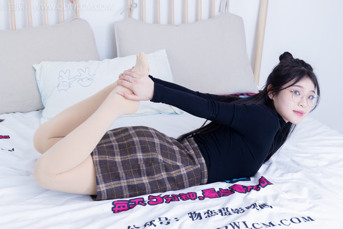 图片[79]-物恋传媒 NO.2084 闪闪-华灯初上[160P] – 速更版-美库