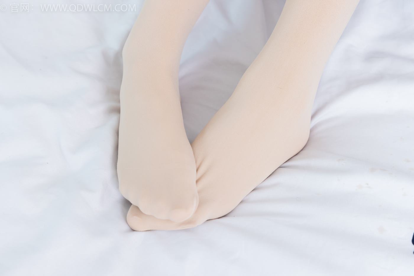 图片[109]-物恋传媒 NO.2084 闪闪-华灯初上[160P] – 速更版-美库