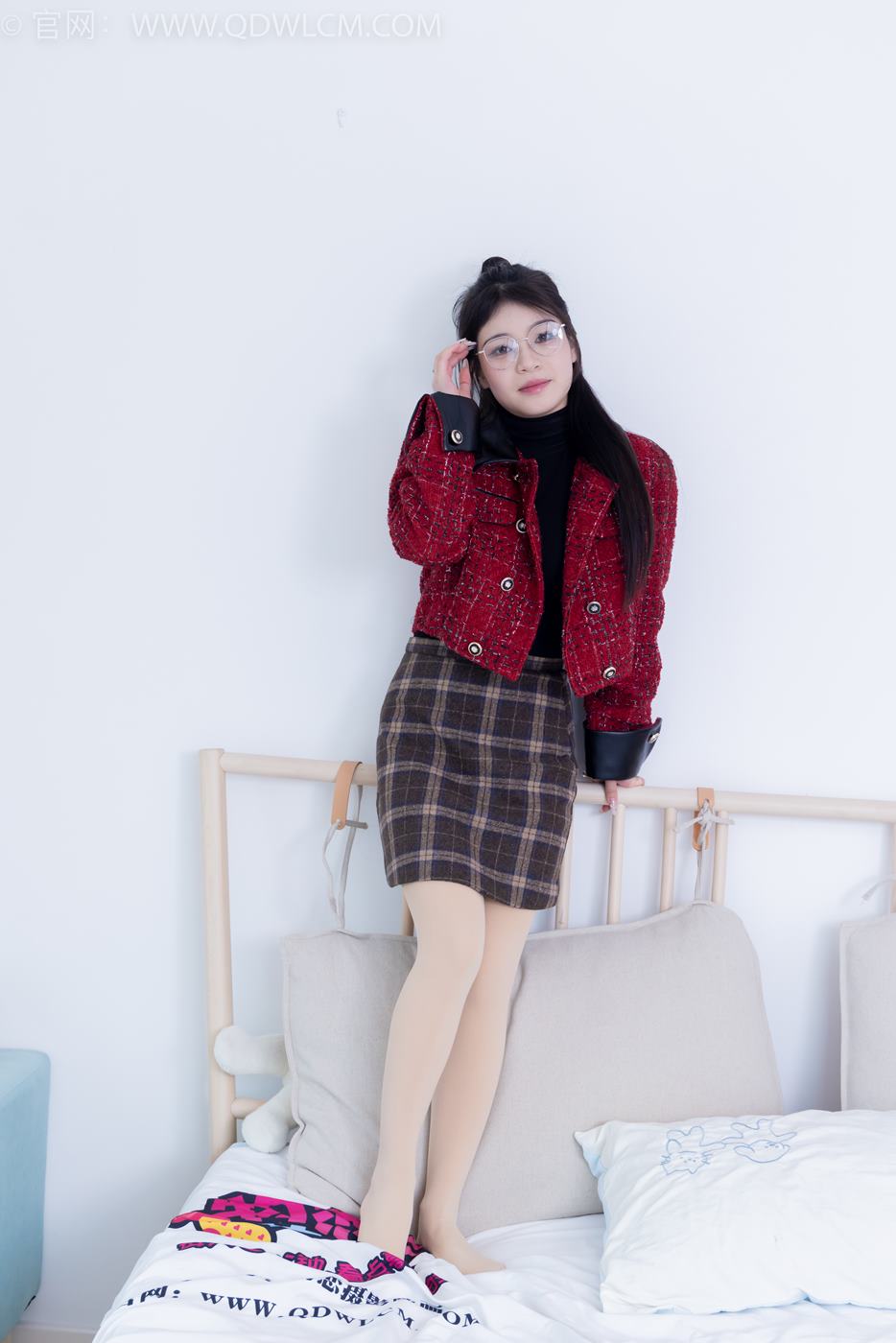 图片[138]-物恋传媒 NO.2084 闪闪-华灯初上[160P] – 速更版-美库