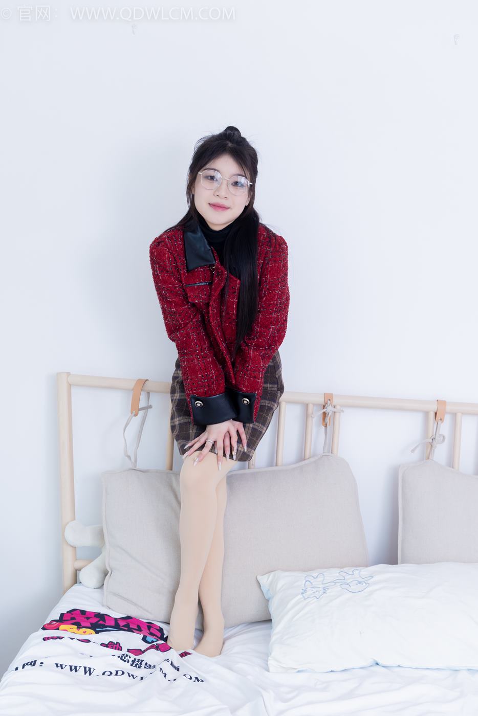 图片[145]-物恋传媒 NO.2084 闪闪-华灯初上[160P] – 速更版-美库