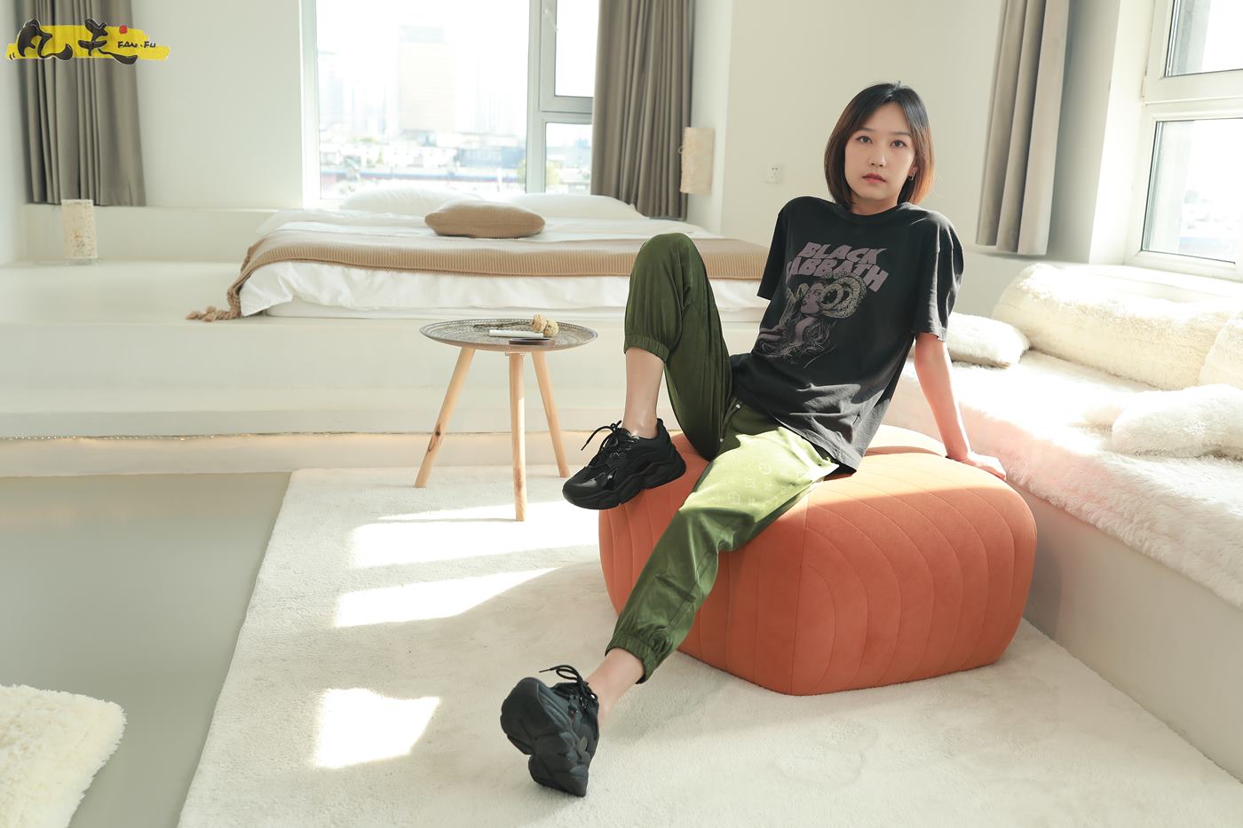 图片[24]-凡夫摄影 NO.0001 – 子轩板鞋船袜裸足[297P] – 速更版-美库