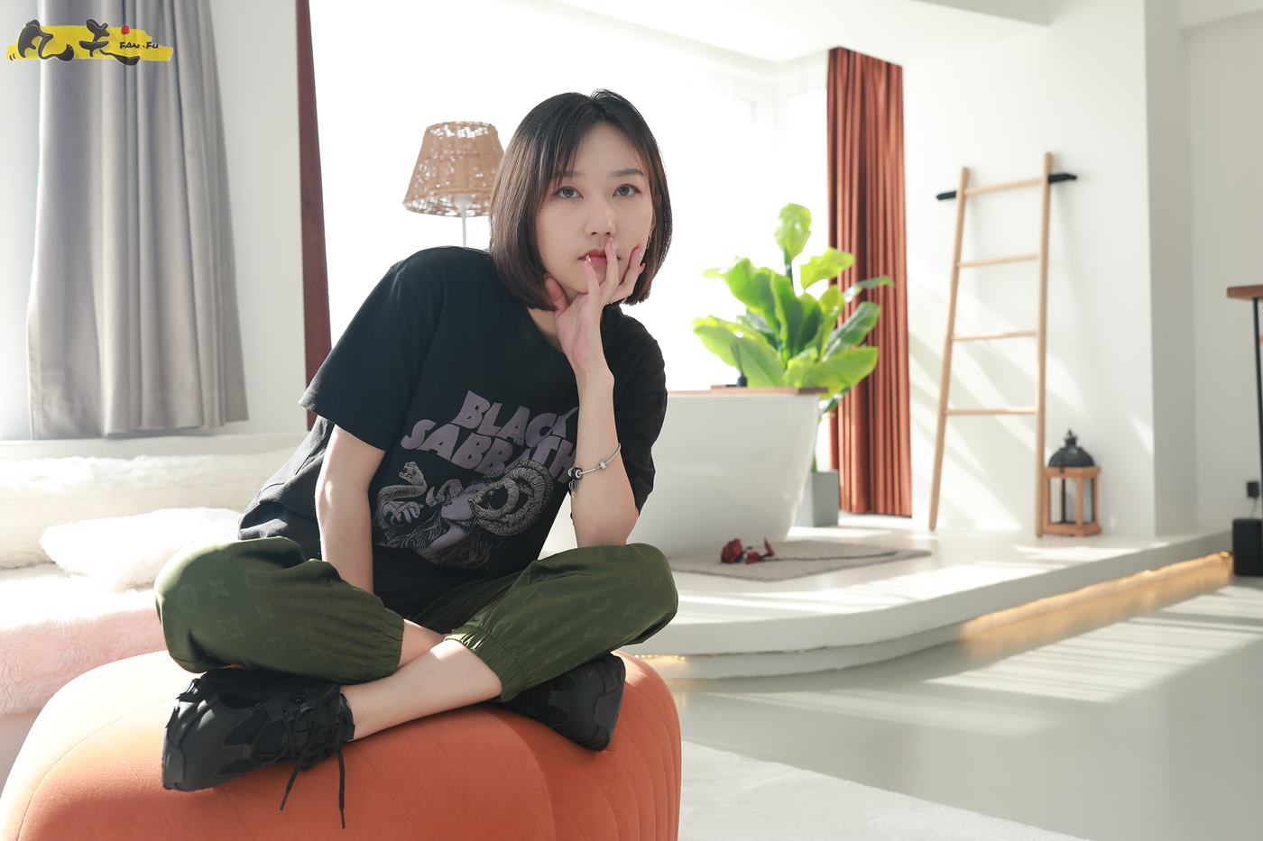 图片[37]-凡夫摄影 NO.0001 – 子轩板鞋船袜裸足[297P] – 速更版-美库