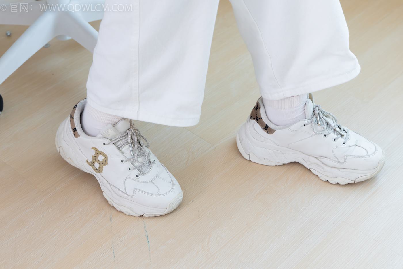 图片[31]-物恋传媒 NO.2086 小新-宁静的海[160P] – 速更版-美库