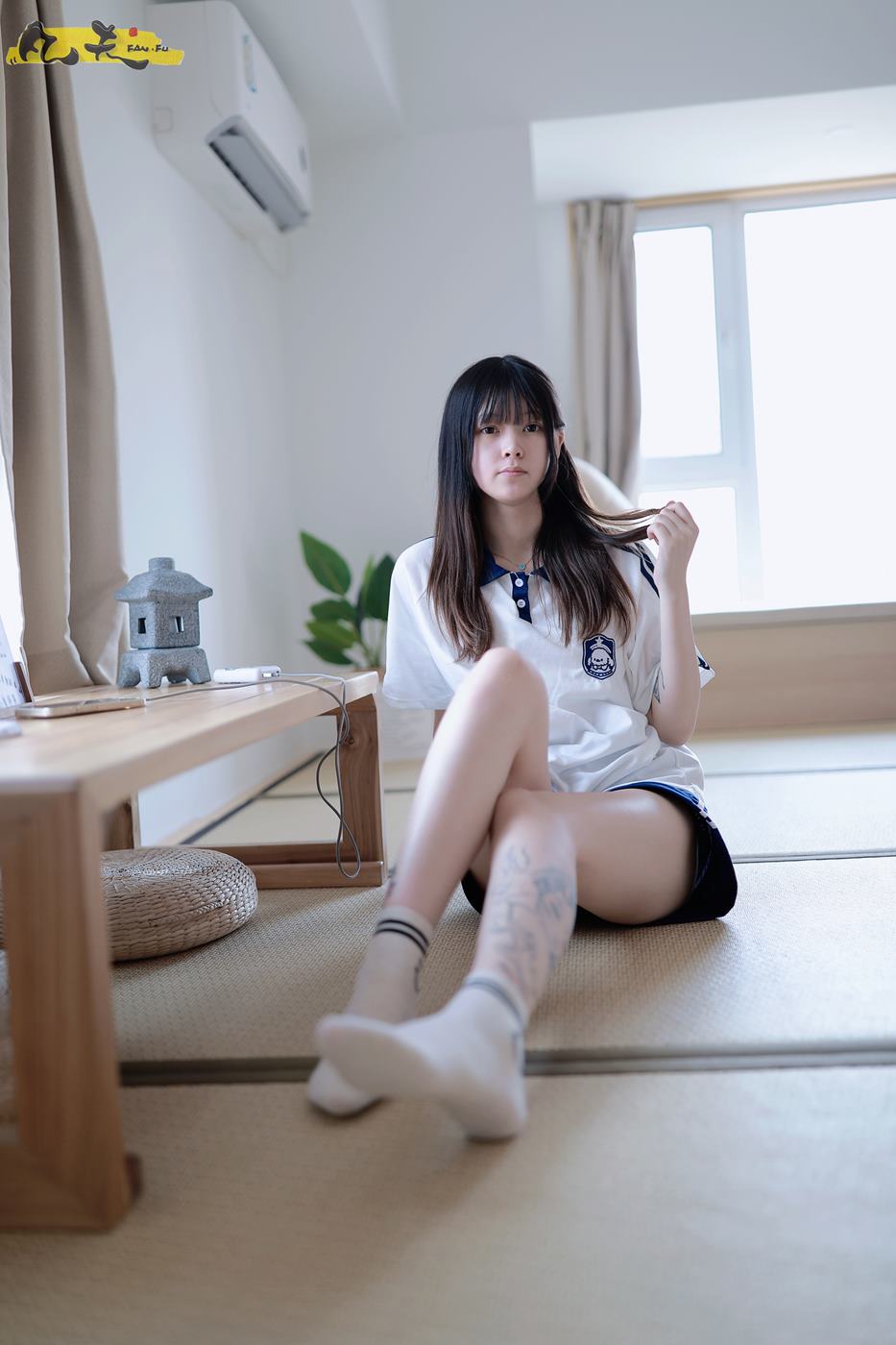 图片[25]-凡夫摄影 NO.0003 – 纹身美少女小恩原味棉袜裸足[208P] – 速更版-美库