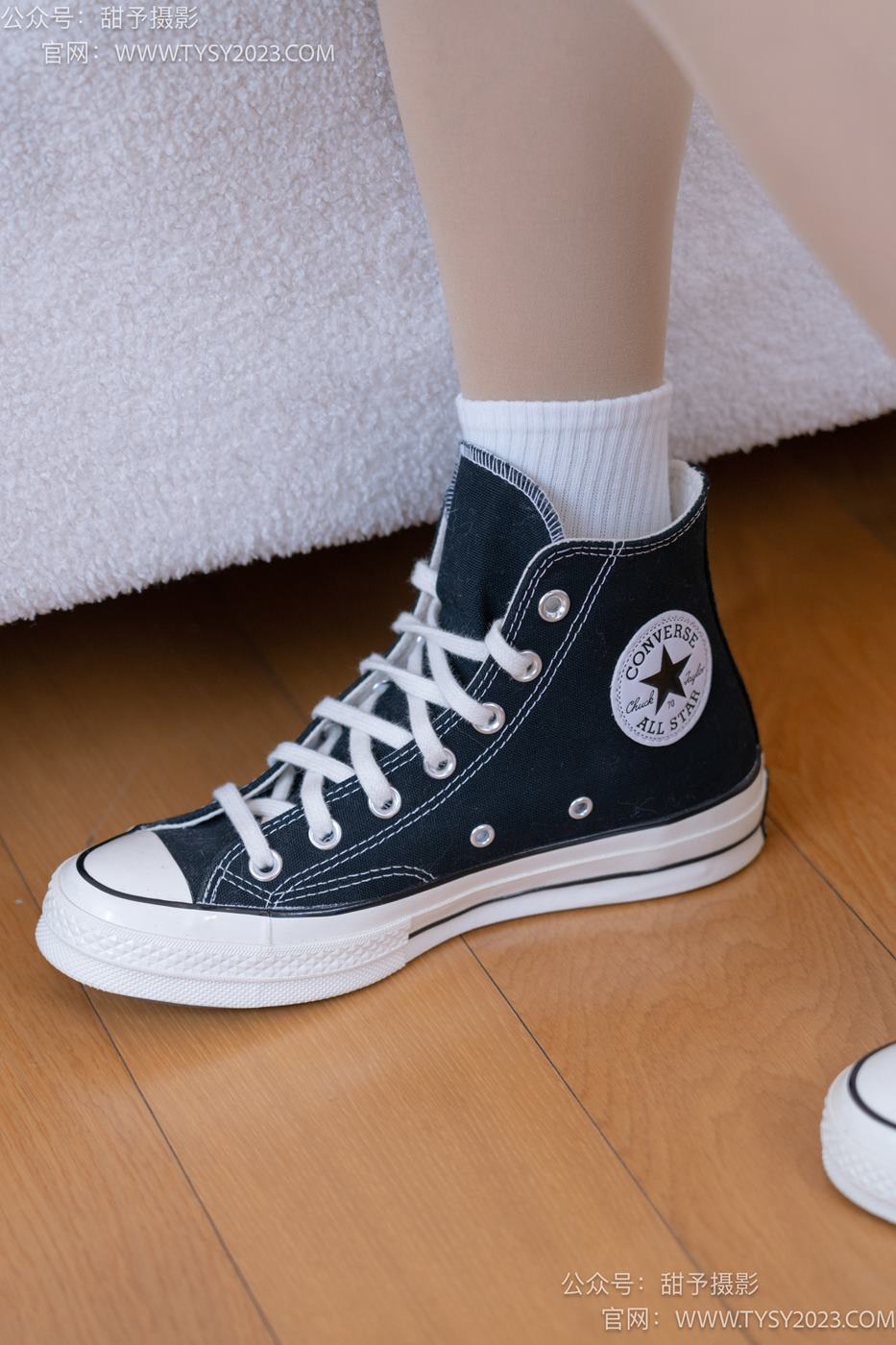 图片[10]-甜予摄影 NO.072 澜澜-帆布鞋、白棉袜、踩蜡笔小新玩偶剧情[125P] – 速更版-美库